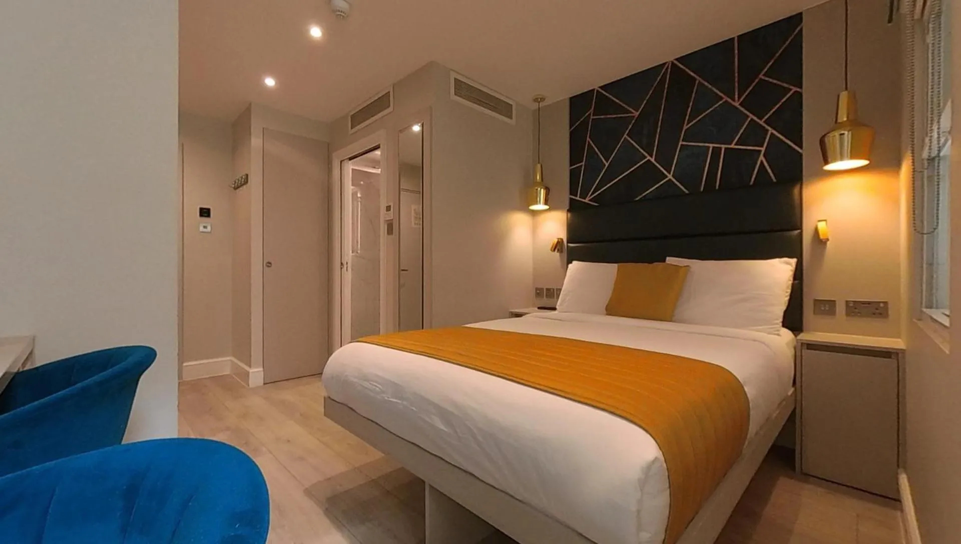 Bed in NOX Kensington