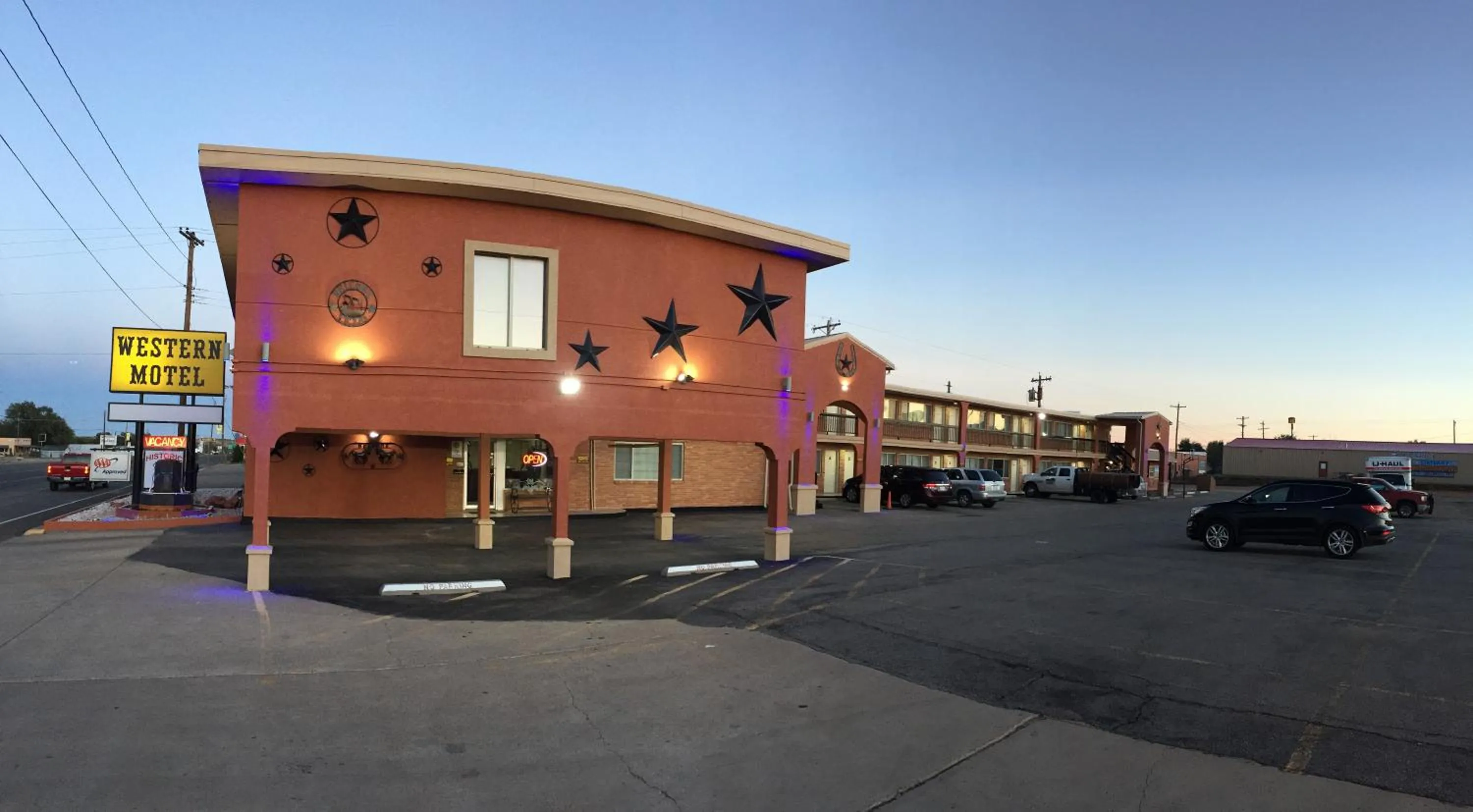 Property building in Western Motel