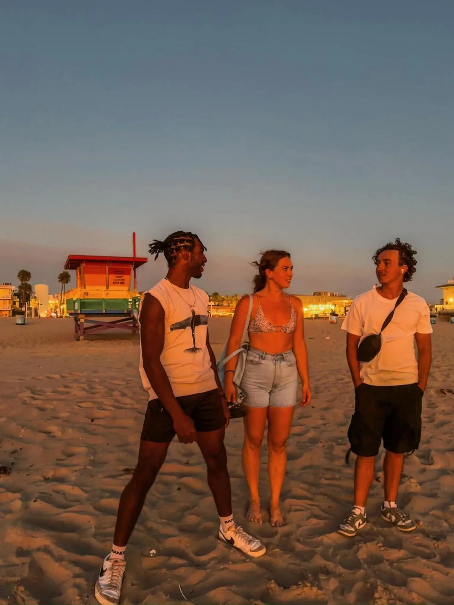 Guests in ITH Hermosa Beach Surf Hostel LAX