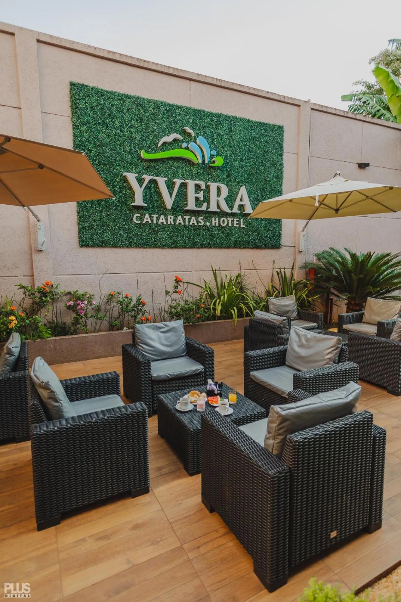 Day in Hotel Yvera Cataratas