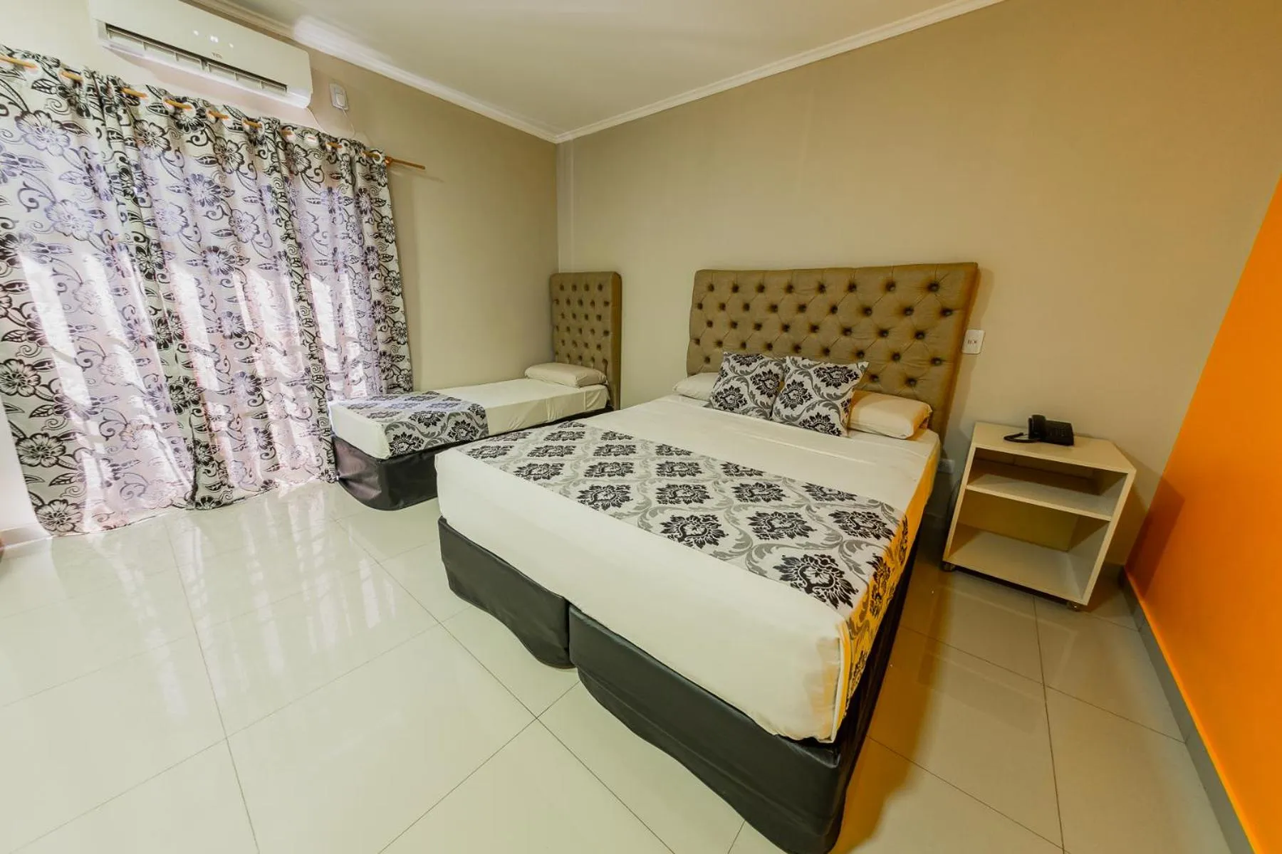 Bed in Hotel Yvera Cataratas