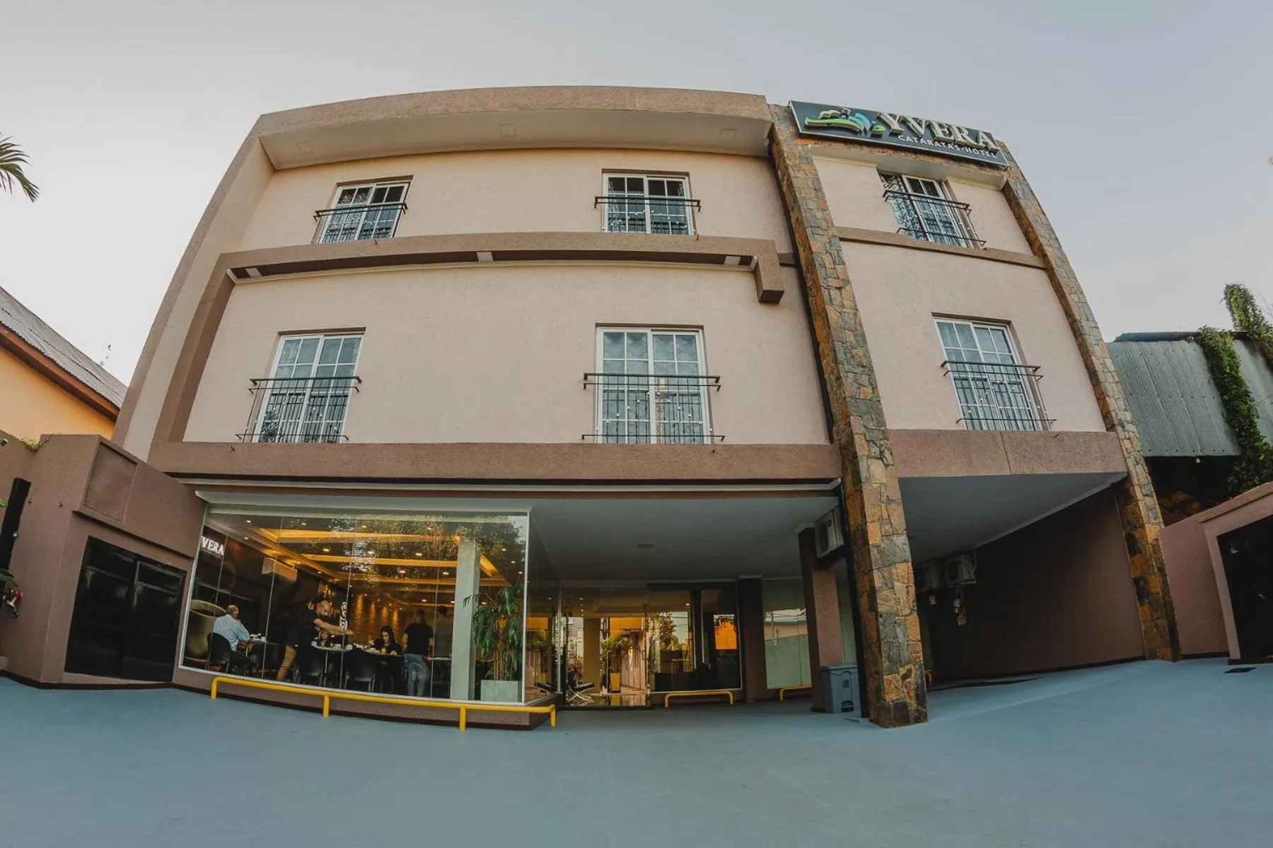 Property building in Hotel Yvera Cataratas
