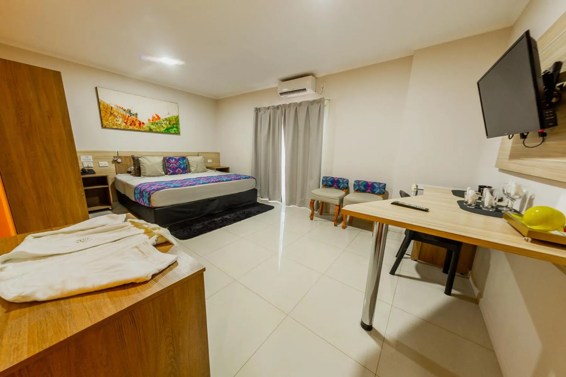 Bed in Hotel Yvera Cataratas