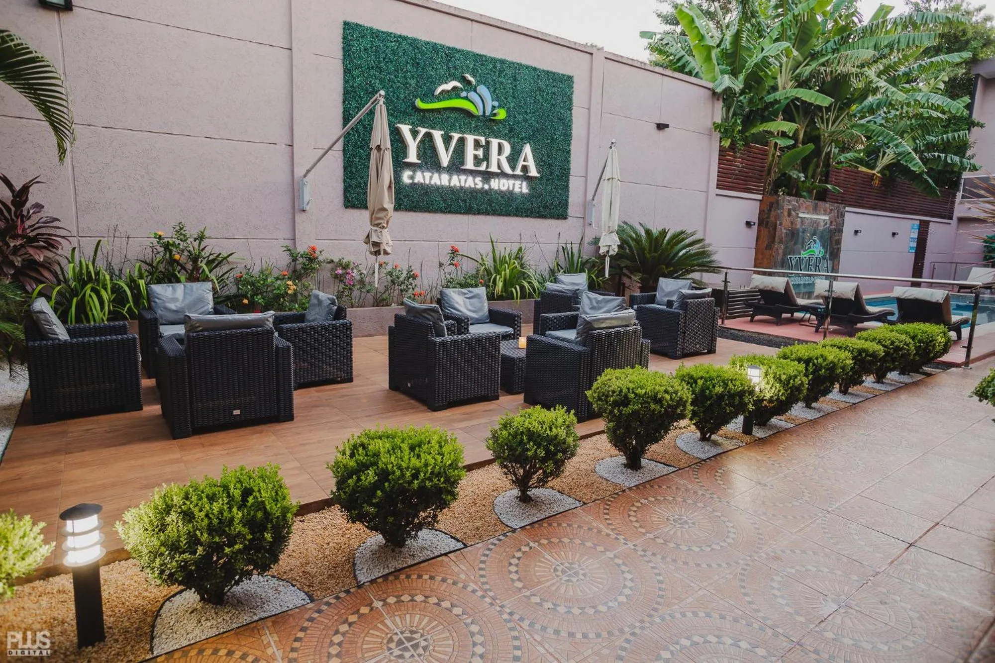 Garden in Hotel Yvera Cataratas