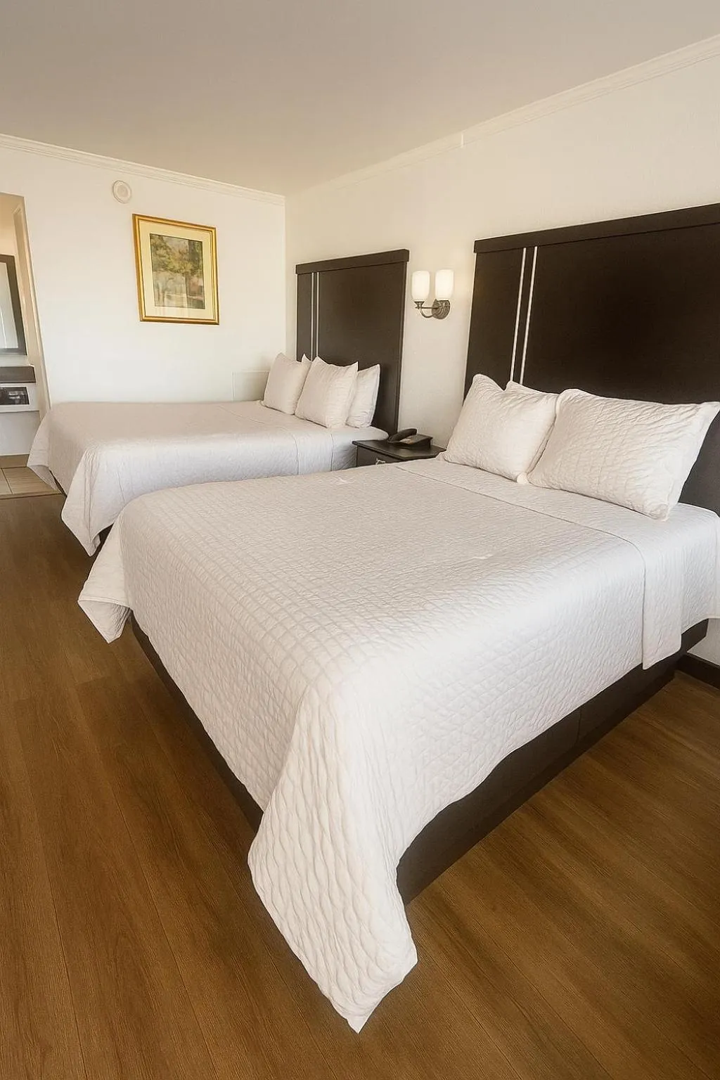 Bedroom, Bed in Big Chief Motel