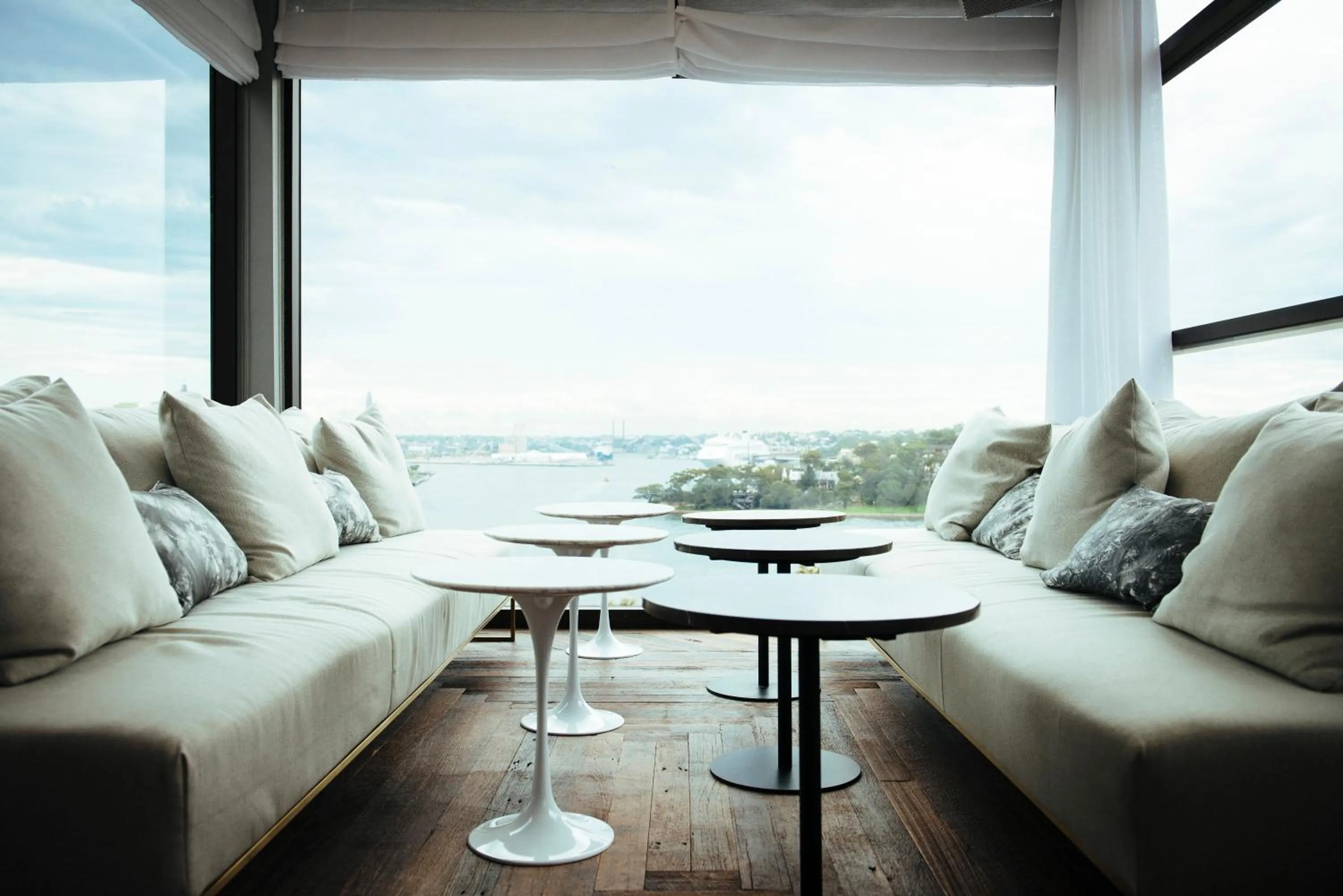 Day in Hotel Palisade