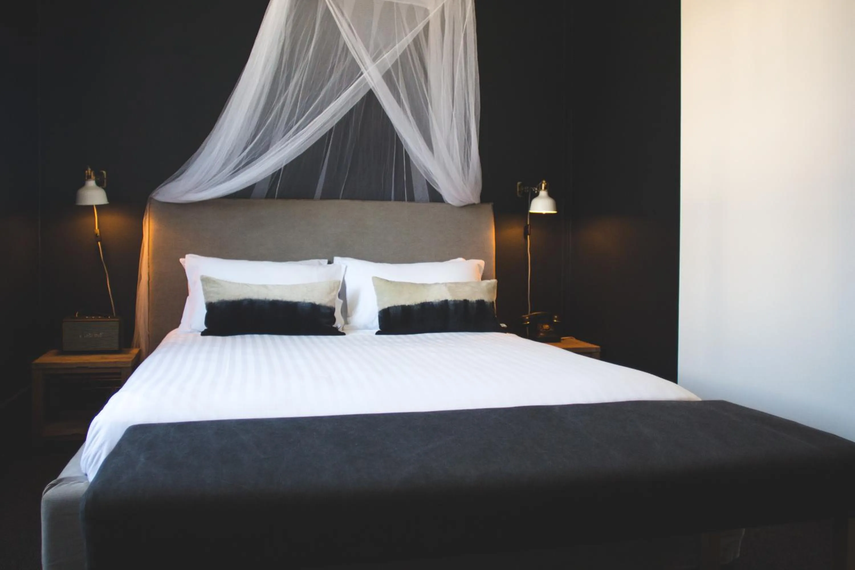 Shower, Bed in Hotel Palisade