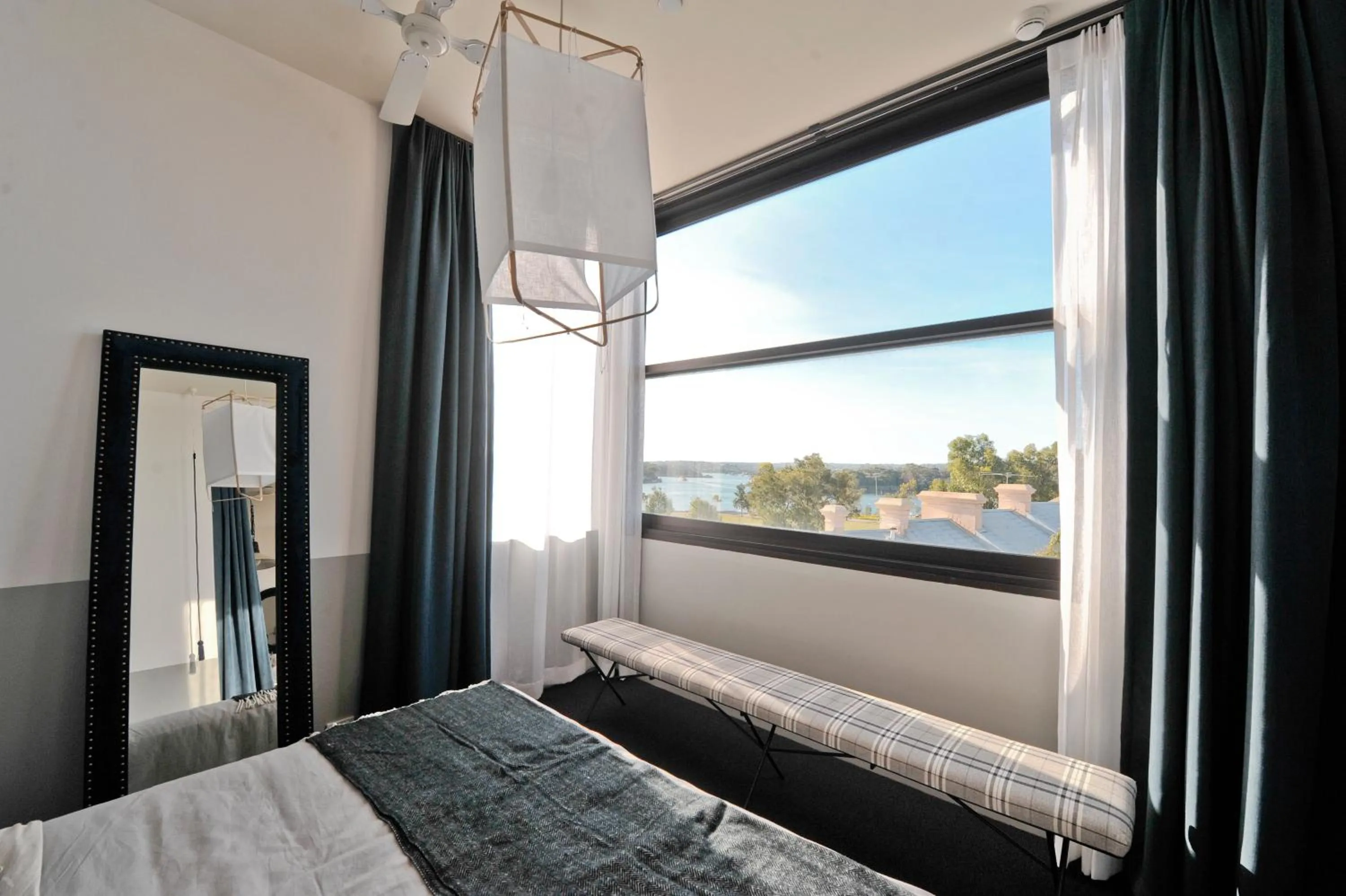 Decorative detail, Bed in Hotel Palisade