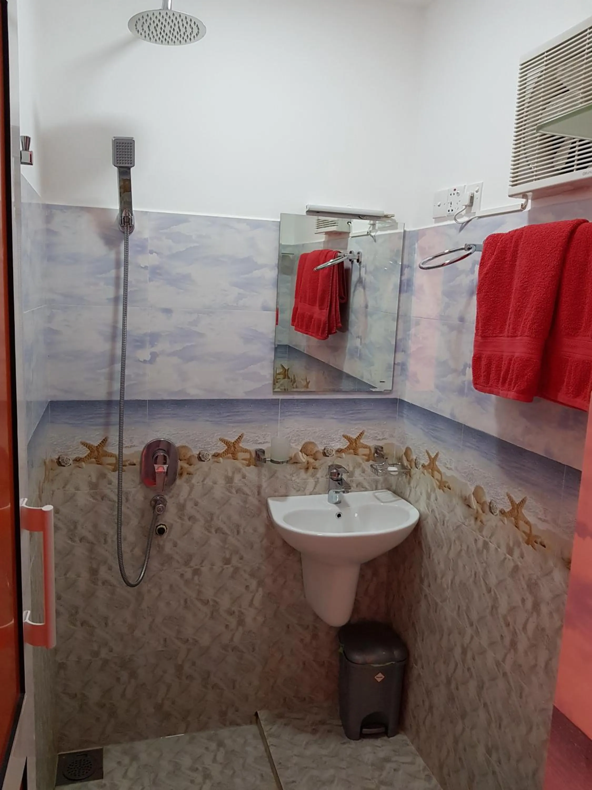 Bathroom in Thambili Island @ Stubbs