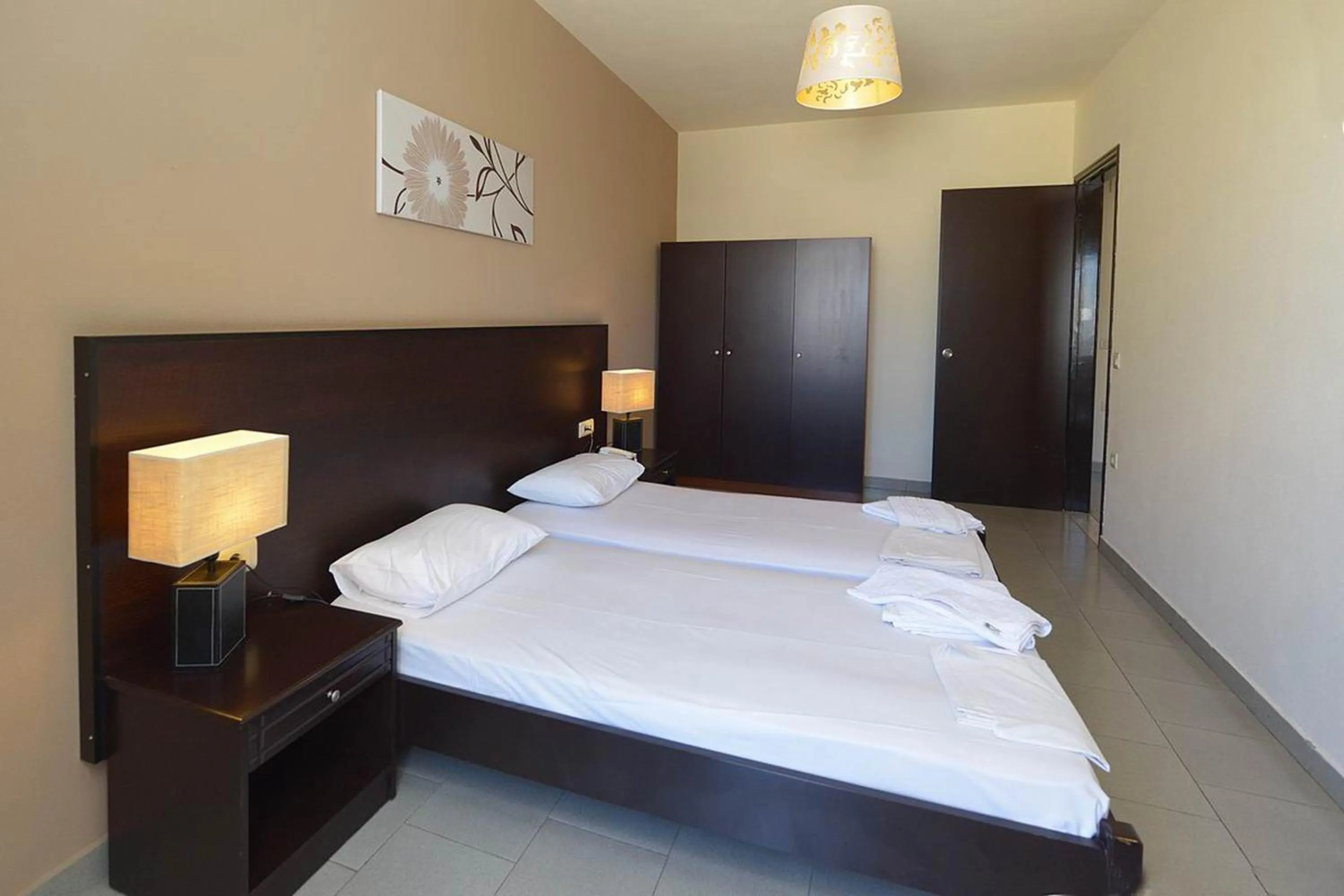 Bedroom in Ialysos City Hotel