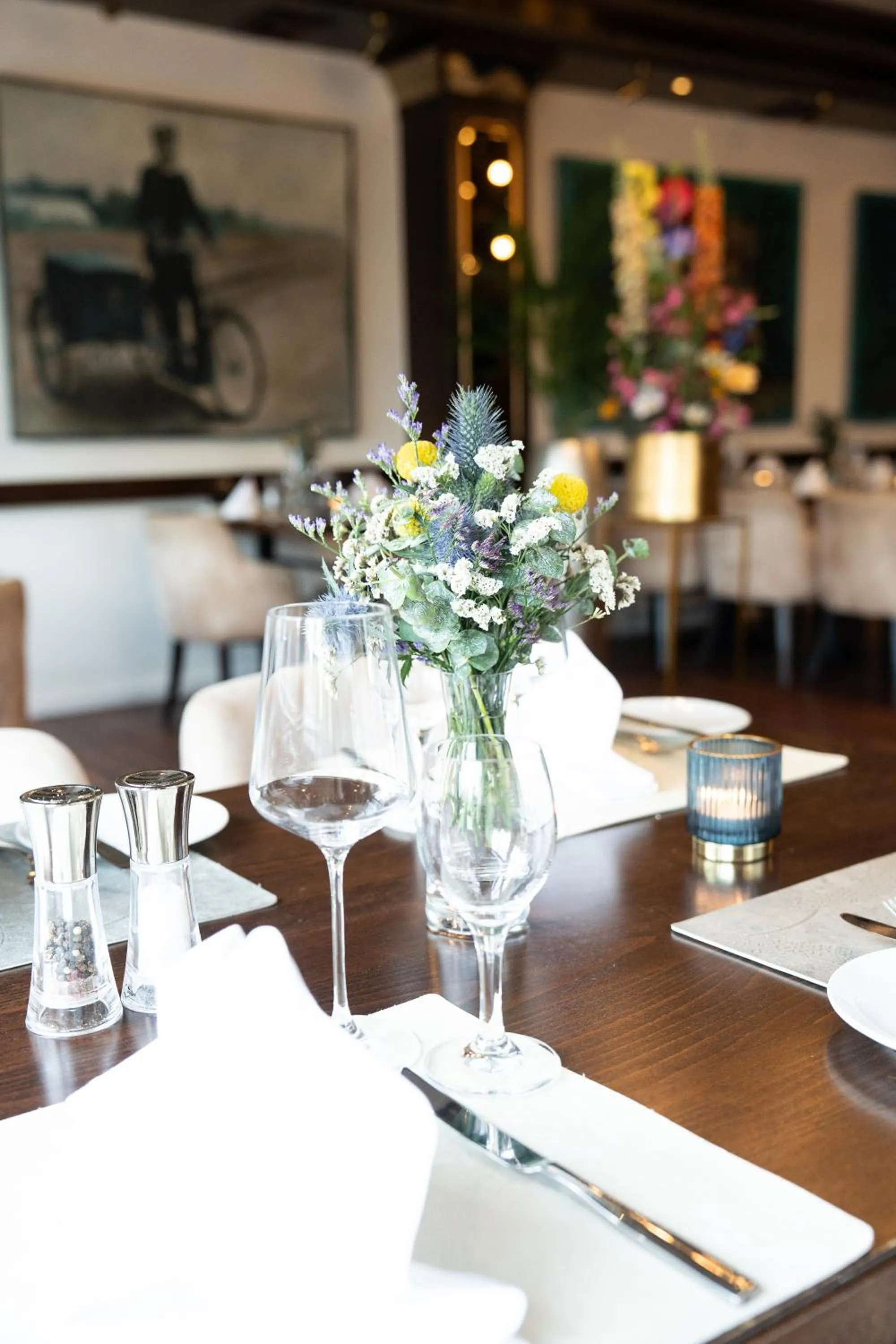 Restaurant/places to eat in Hotel zur Post - Economy Rooms