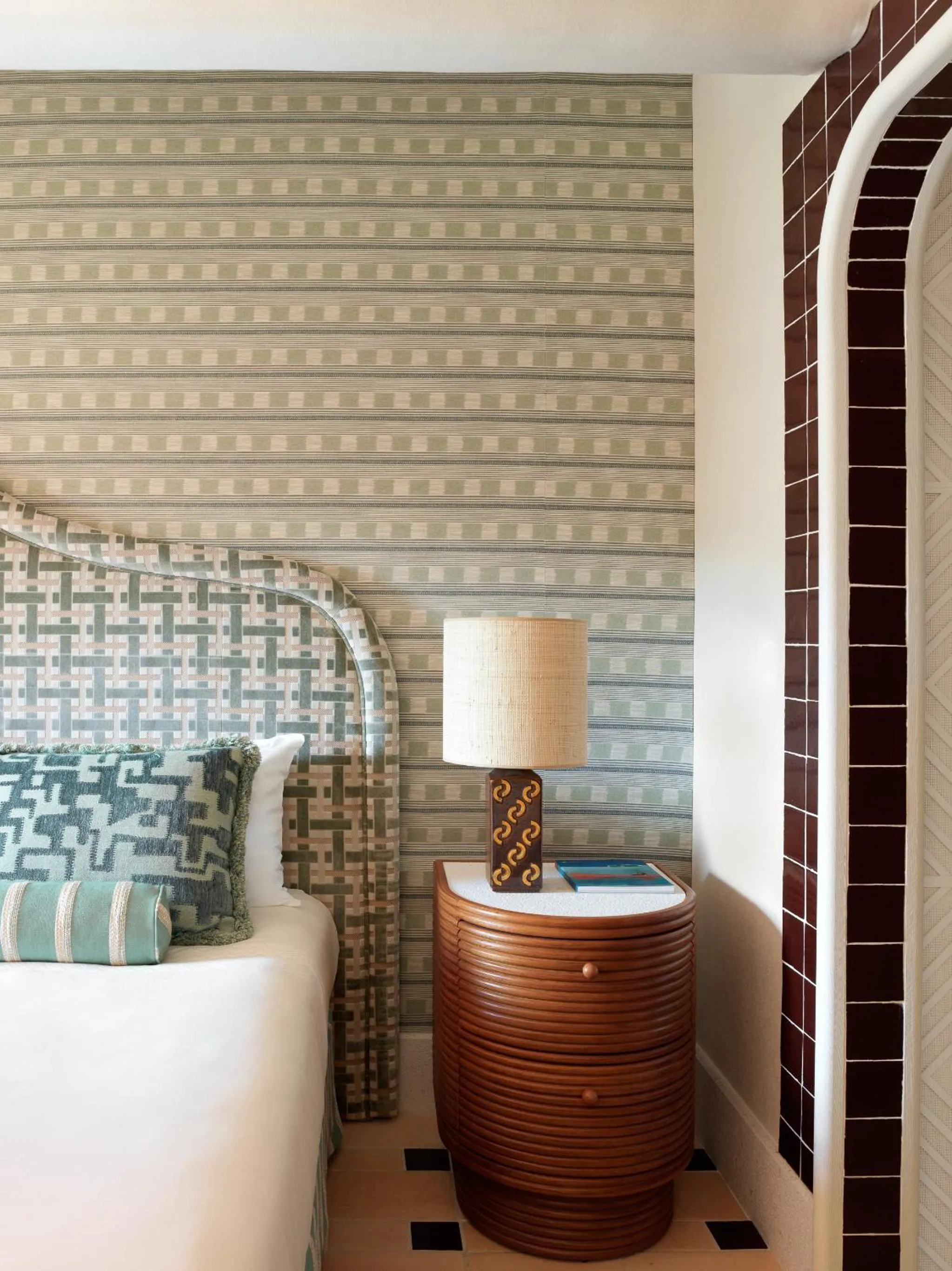 Bedroom, Bed in Hotel Byblos Saint-Tropez