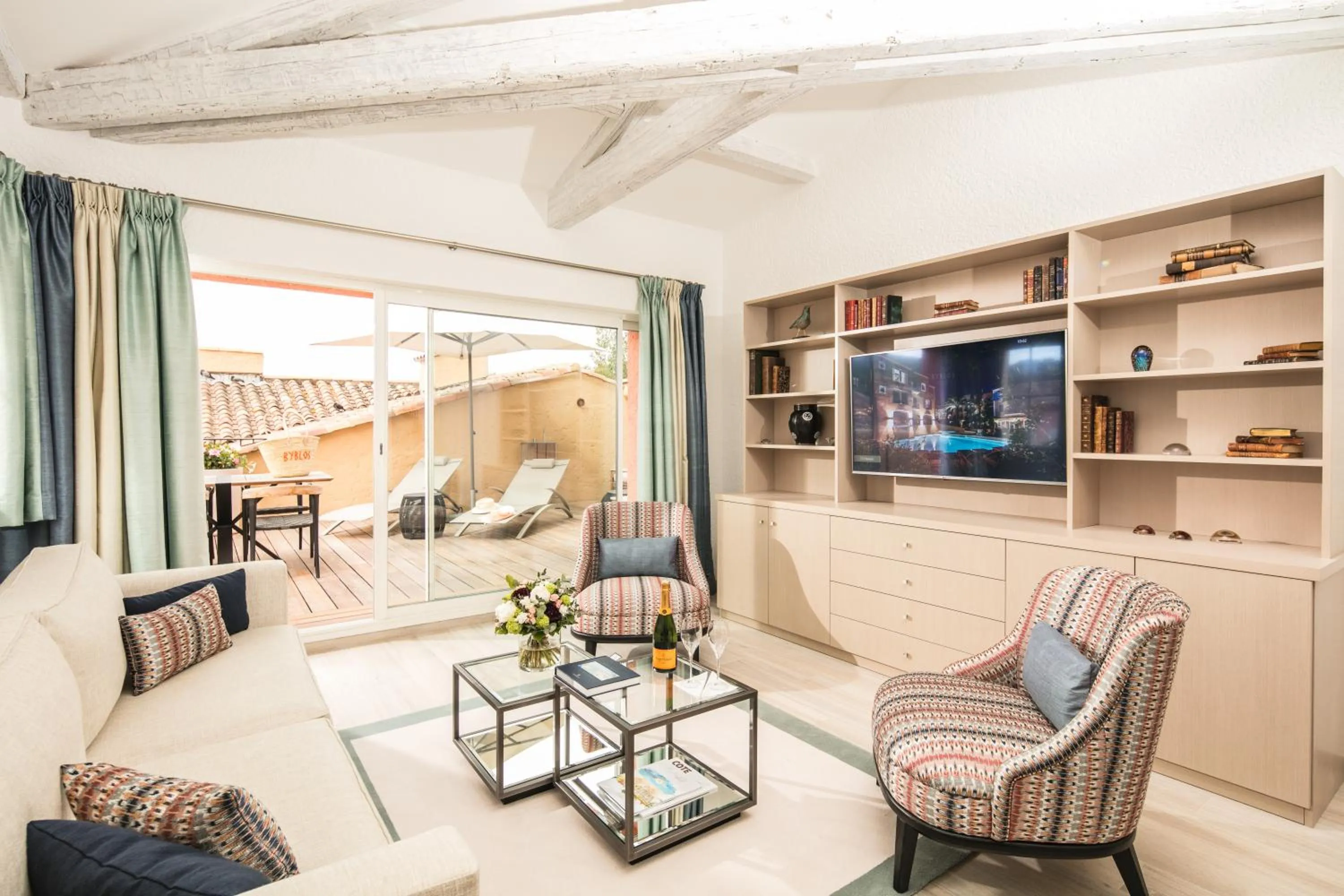 Living room in Hotel Byblos Saint-Tropez