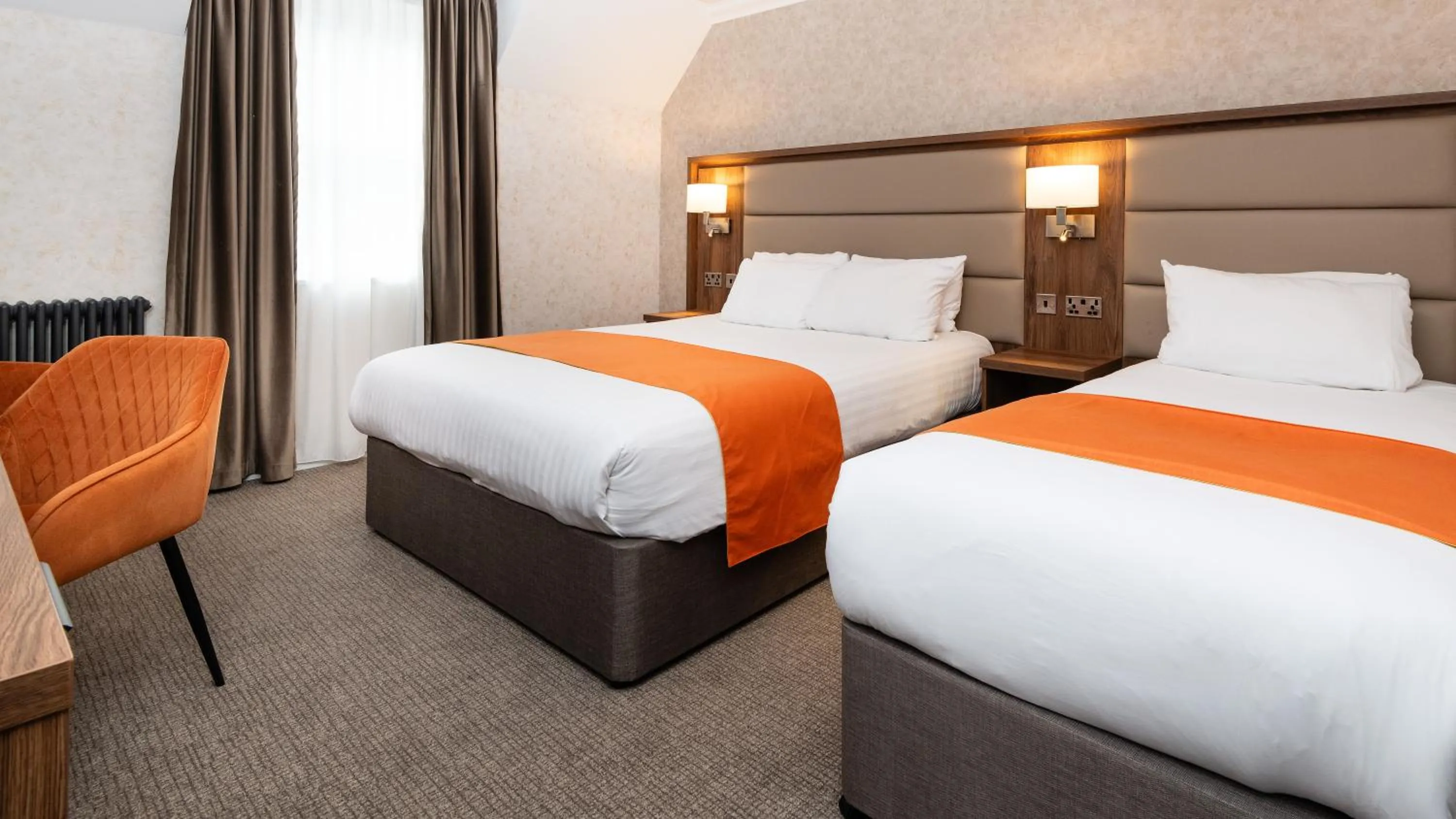 Bedroom, Bed in Westlands of Pitlochry