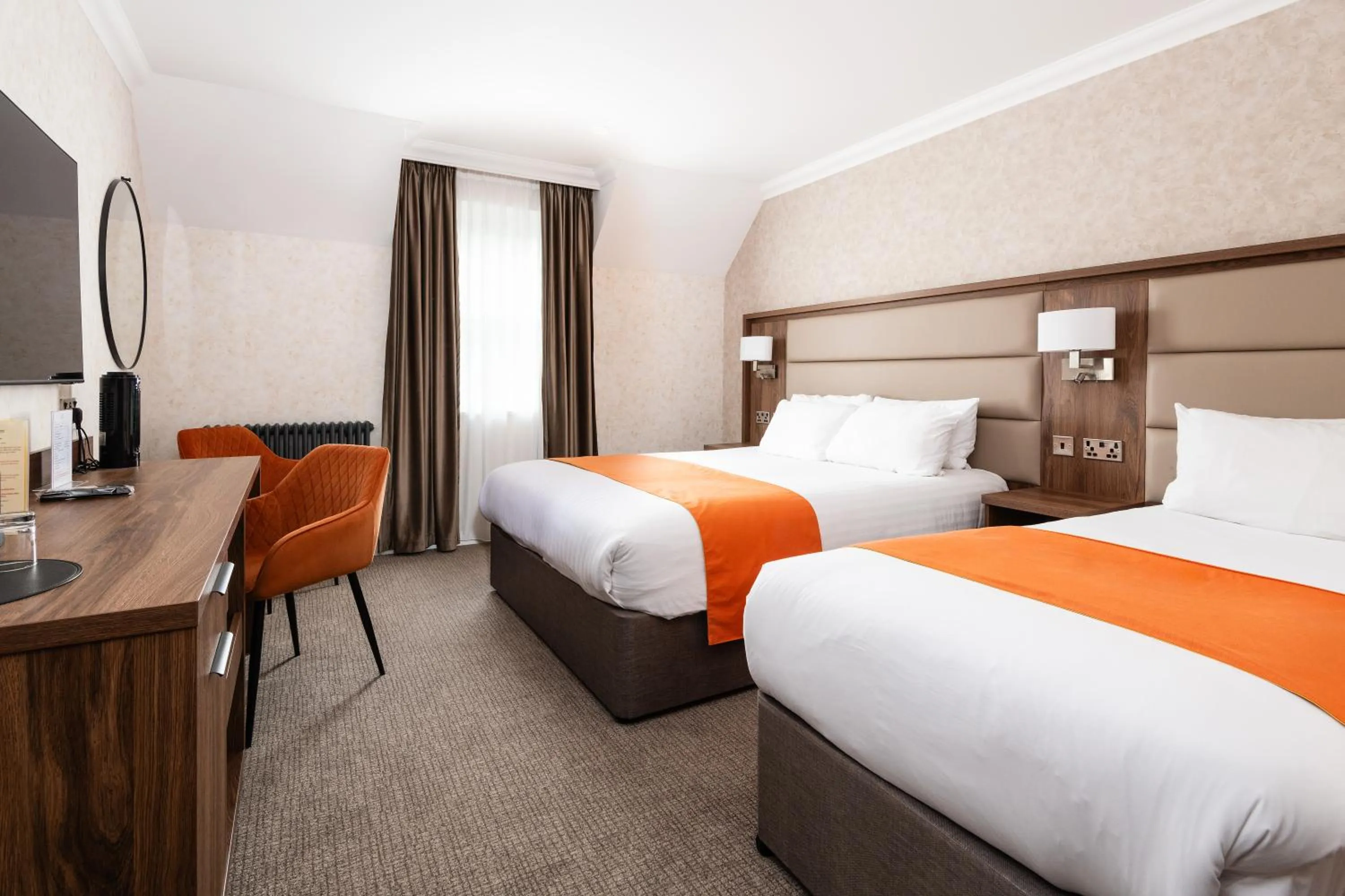 Bedroom, Bed in Westlands of Pitlochry