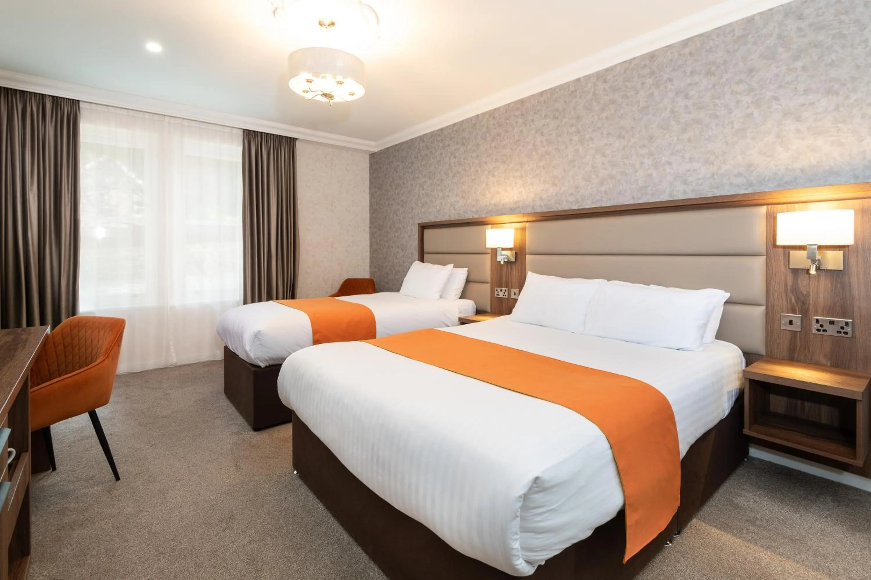 Bedroom, Bed in Westlands of Pitlochry