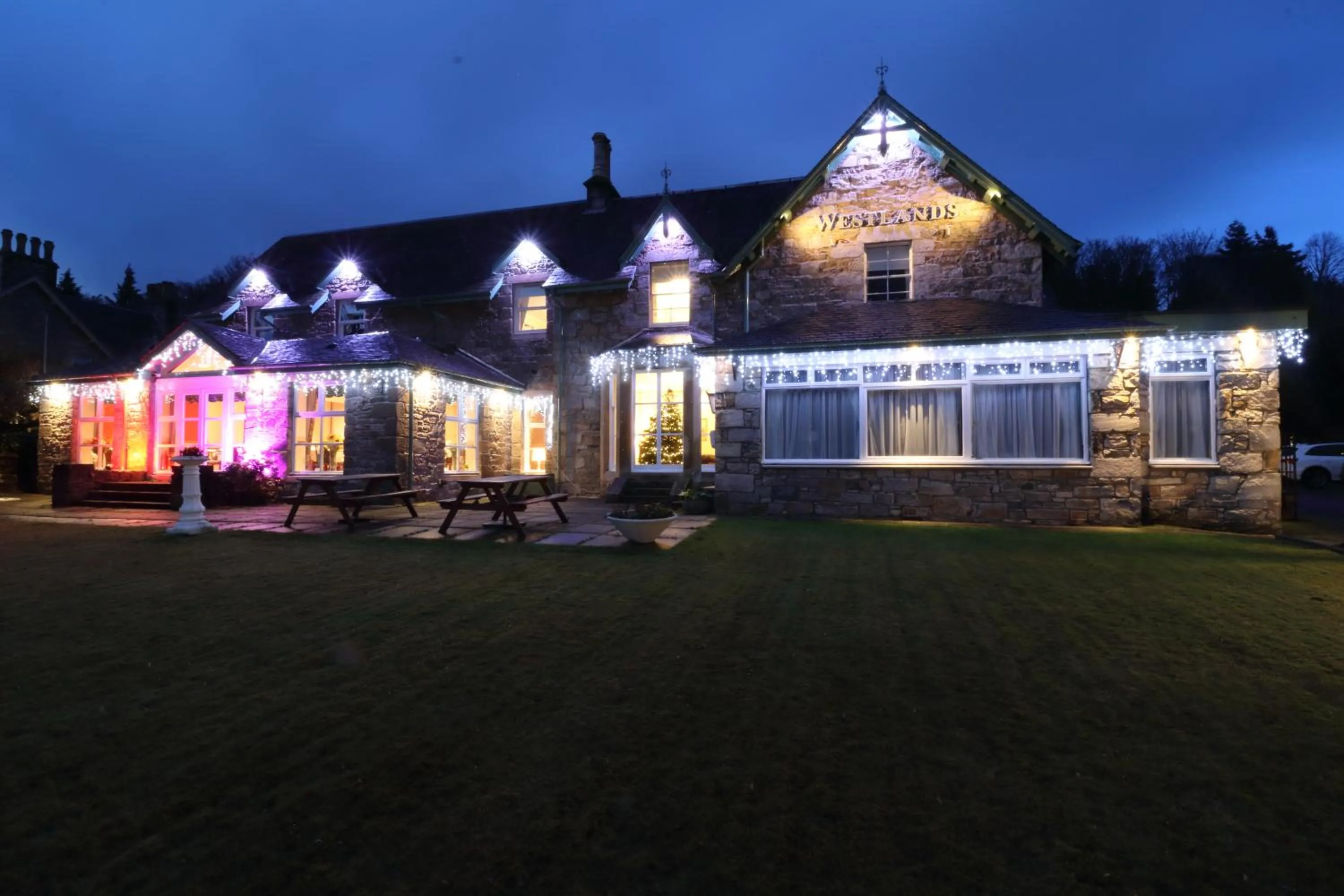 Property building in Westlands of Pitlochry