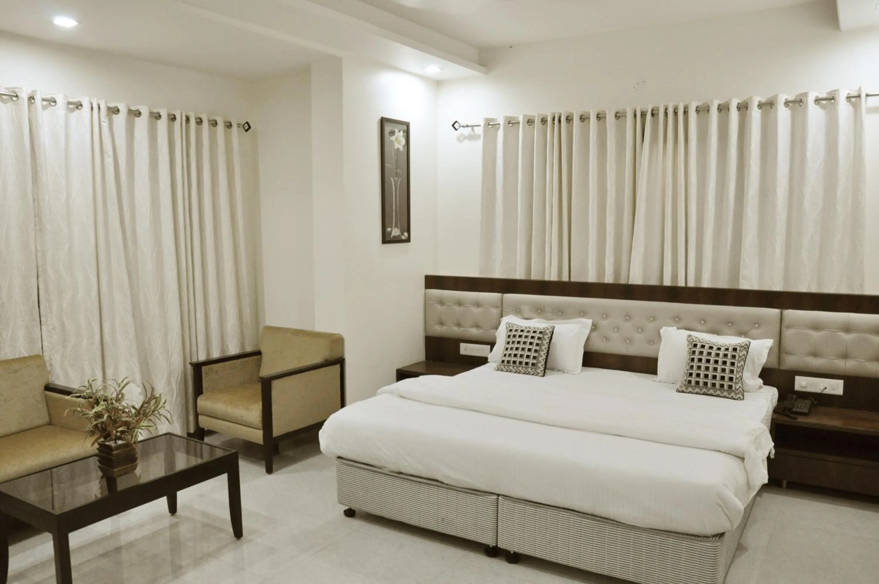 Bed in Hotel Sai Shubham