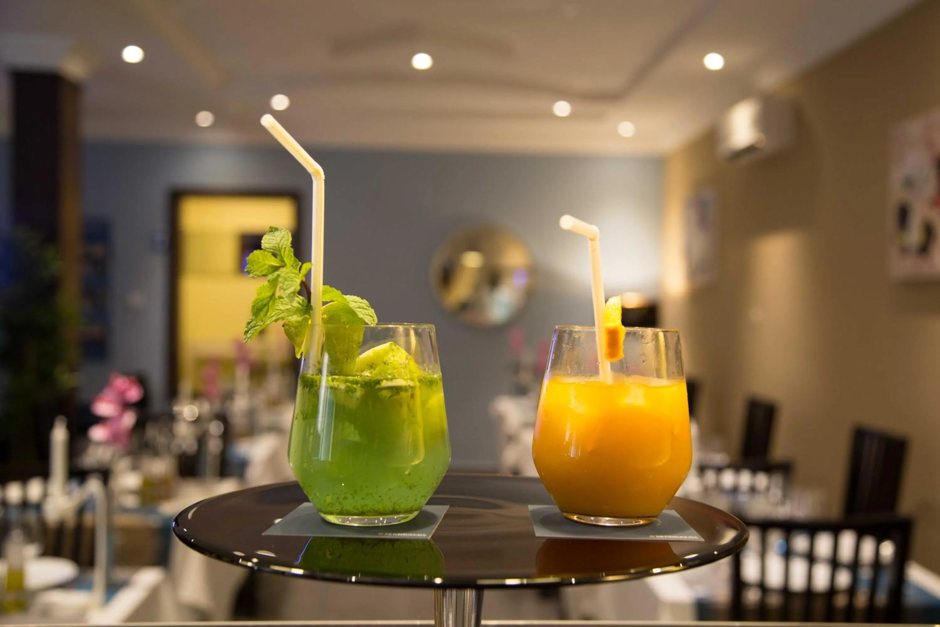 Drinks in Hôtel Semiramis City Center