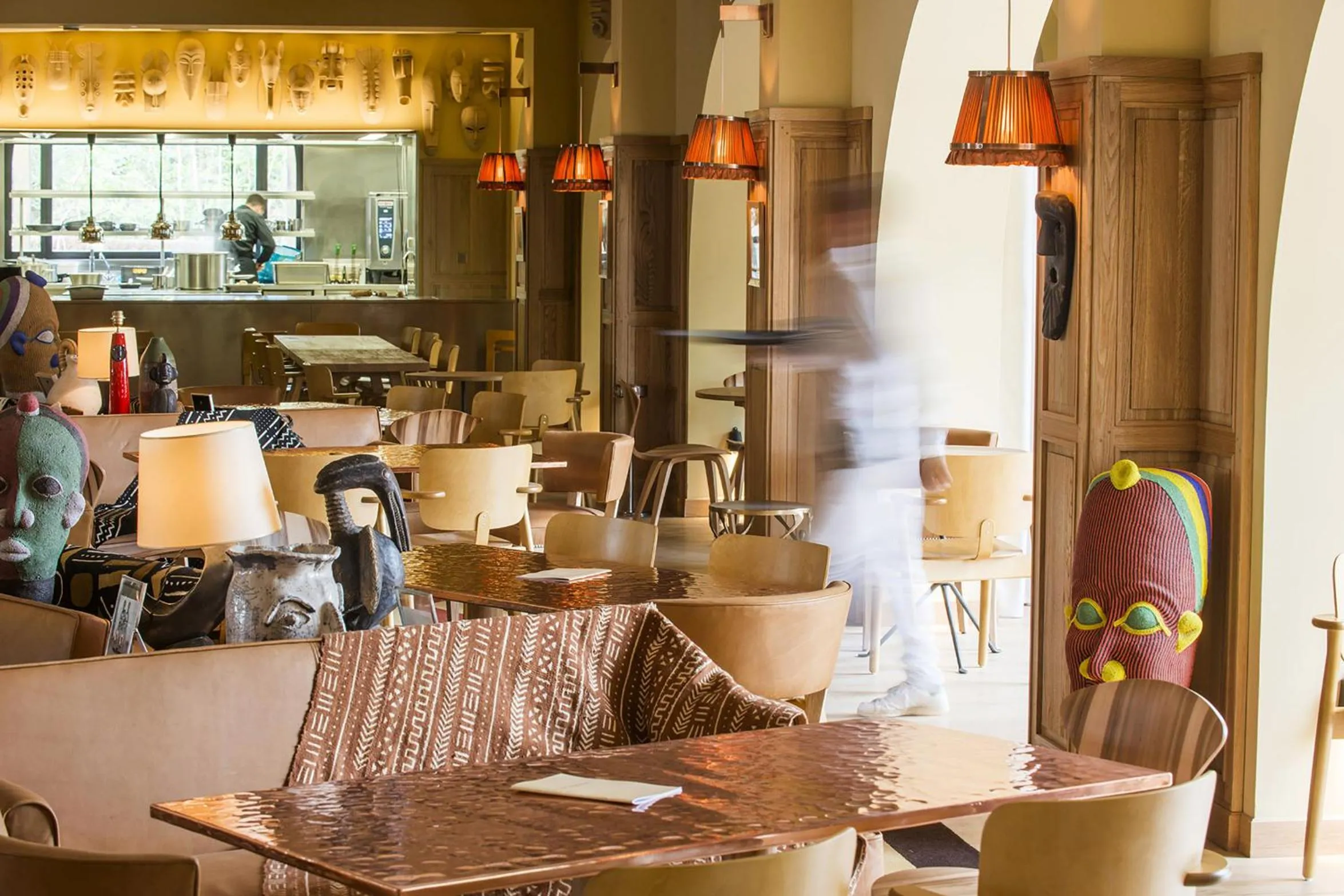 Restaurant/places to eat in Ha(a)ïtza