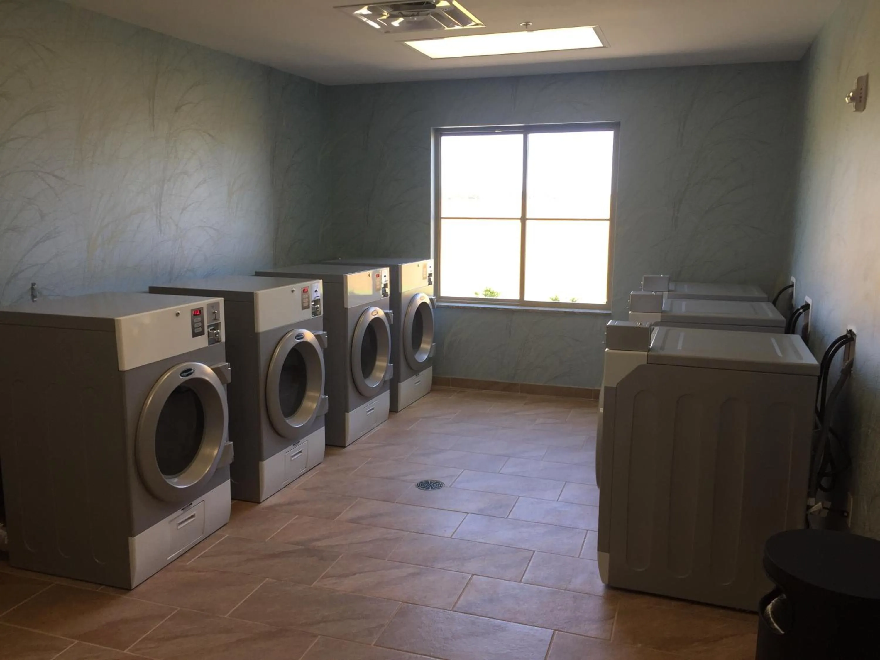 Area and facilities in Suburban Studios Donaldsonville - Gonzales