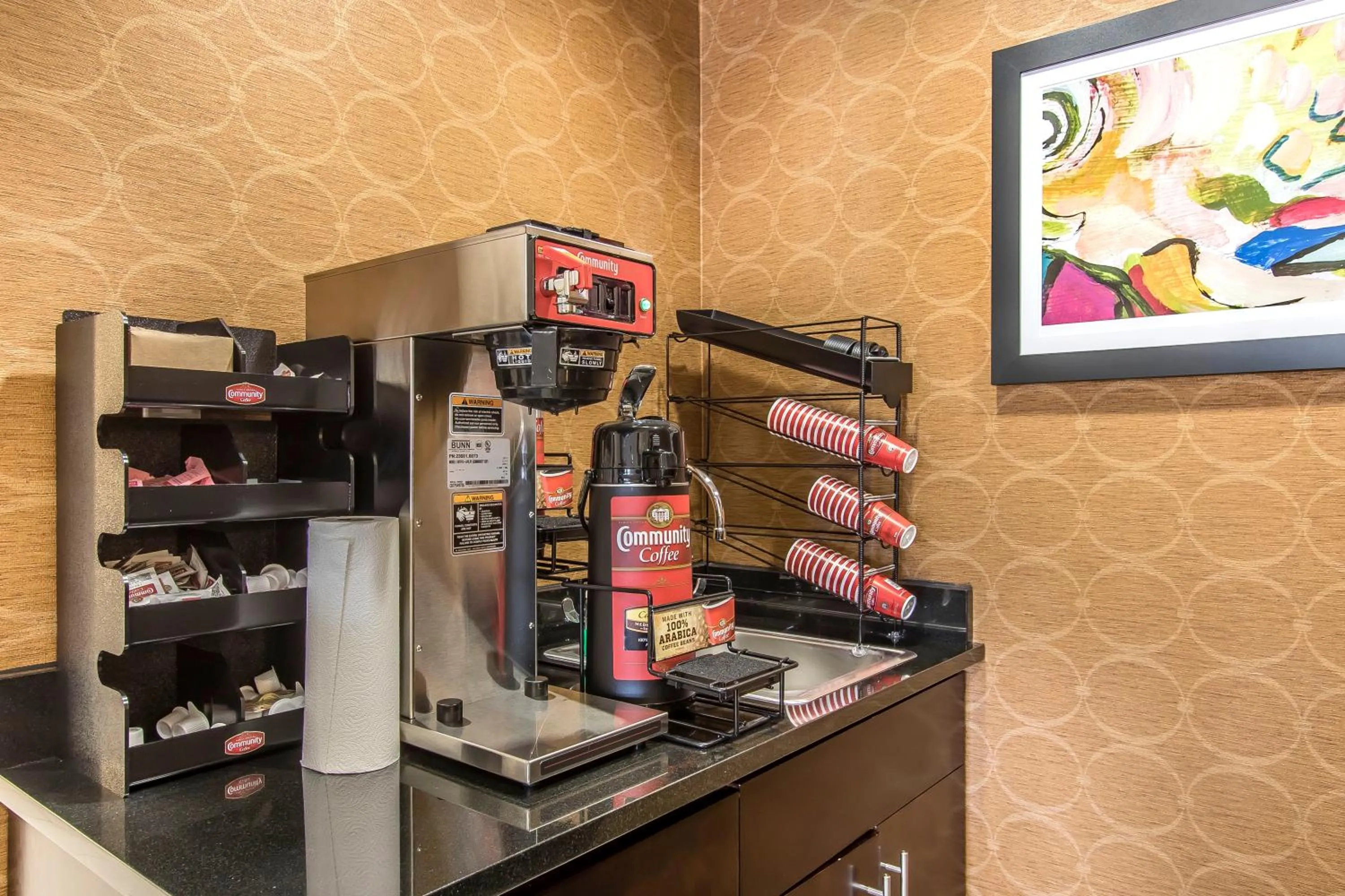 Coffee/tea facilities in Suburban Studios Donaldsonville - Gonzales