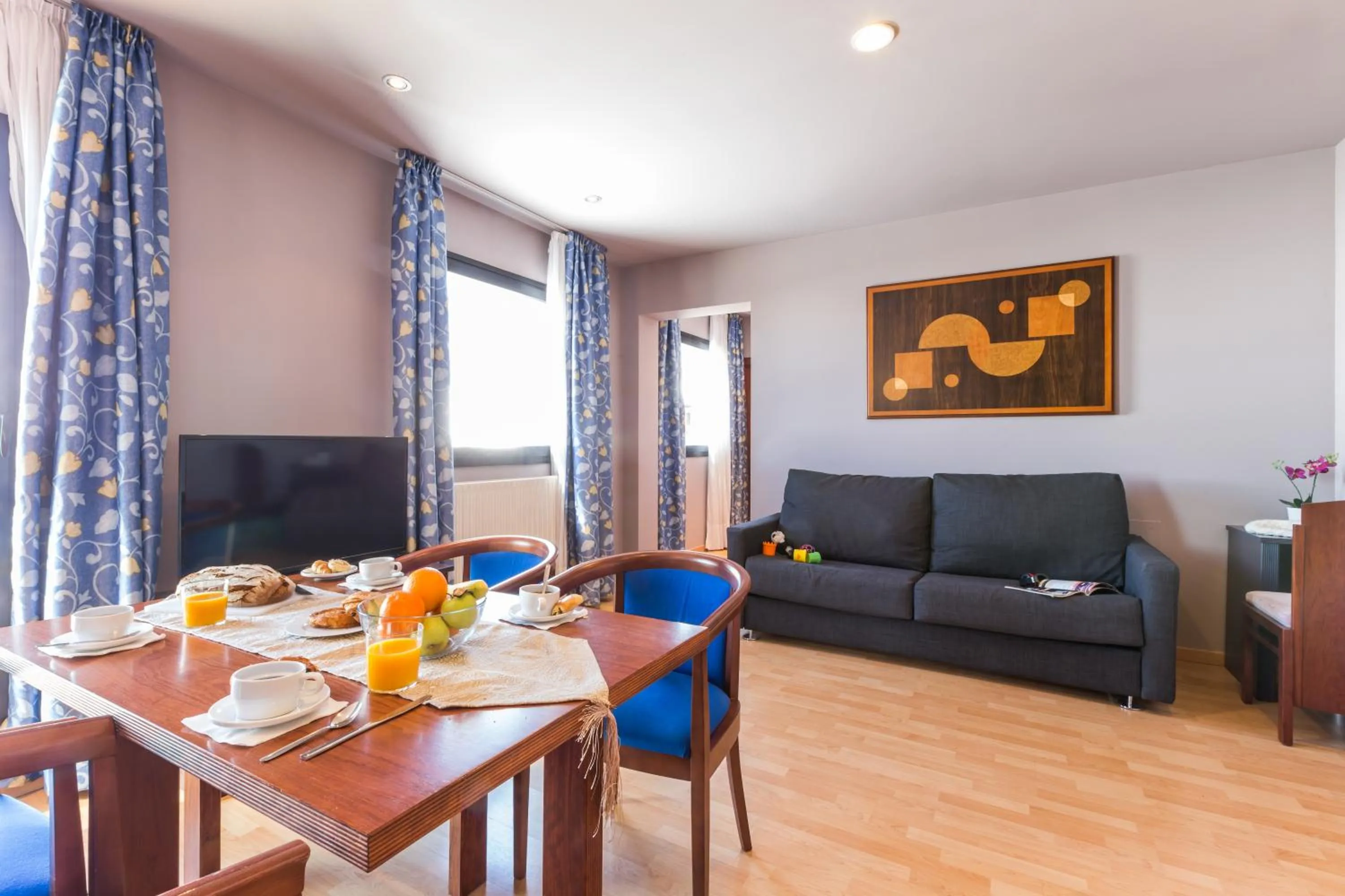 Living room in Pierre & Vacances Pas de la Casa Alaska