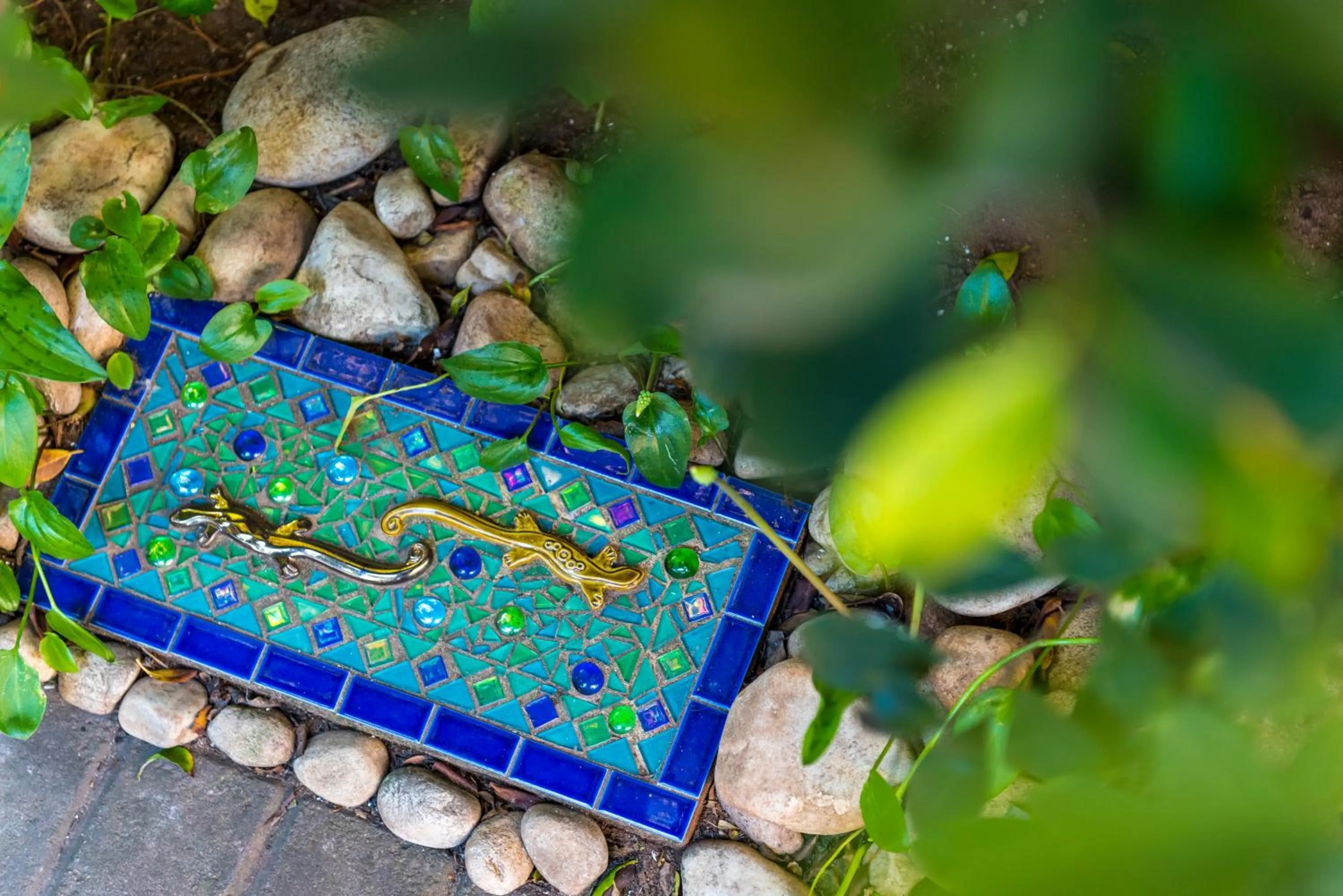 Decorative detail in Kingfisher GuestHouse