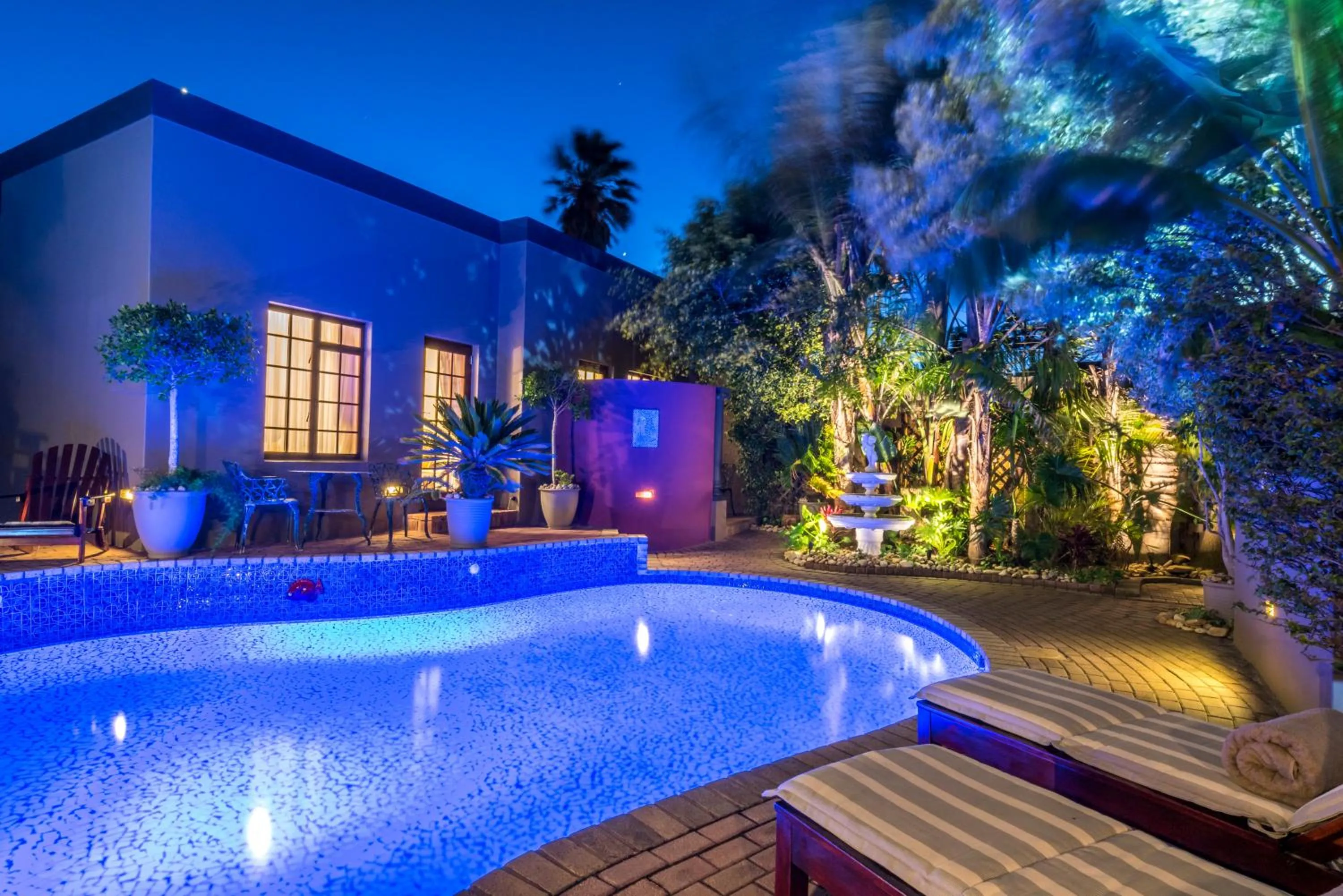 Swimming pool in Kingfisher GuestHouse