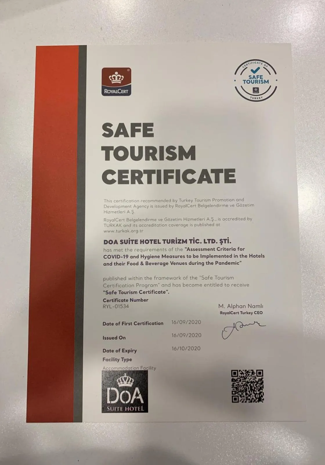 Logo/Certificate/Sign in Doa Suite Hotel