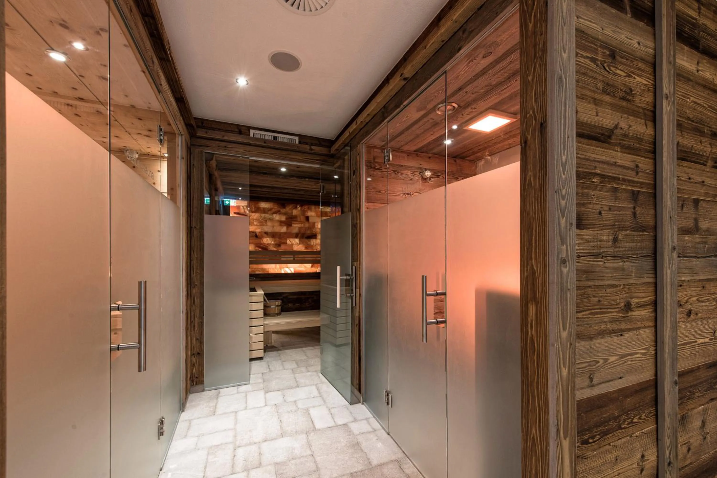 Sauna in Apart Forum