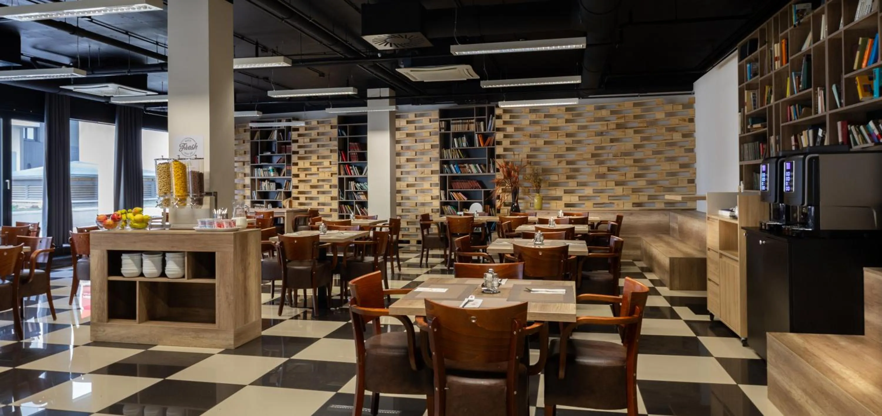 Di Verdi Imperial Hotel