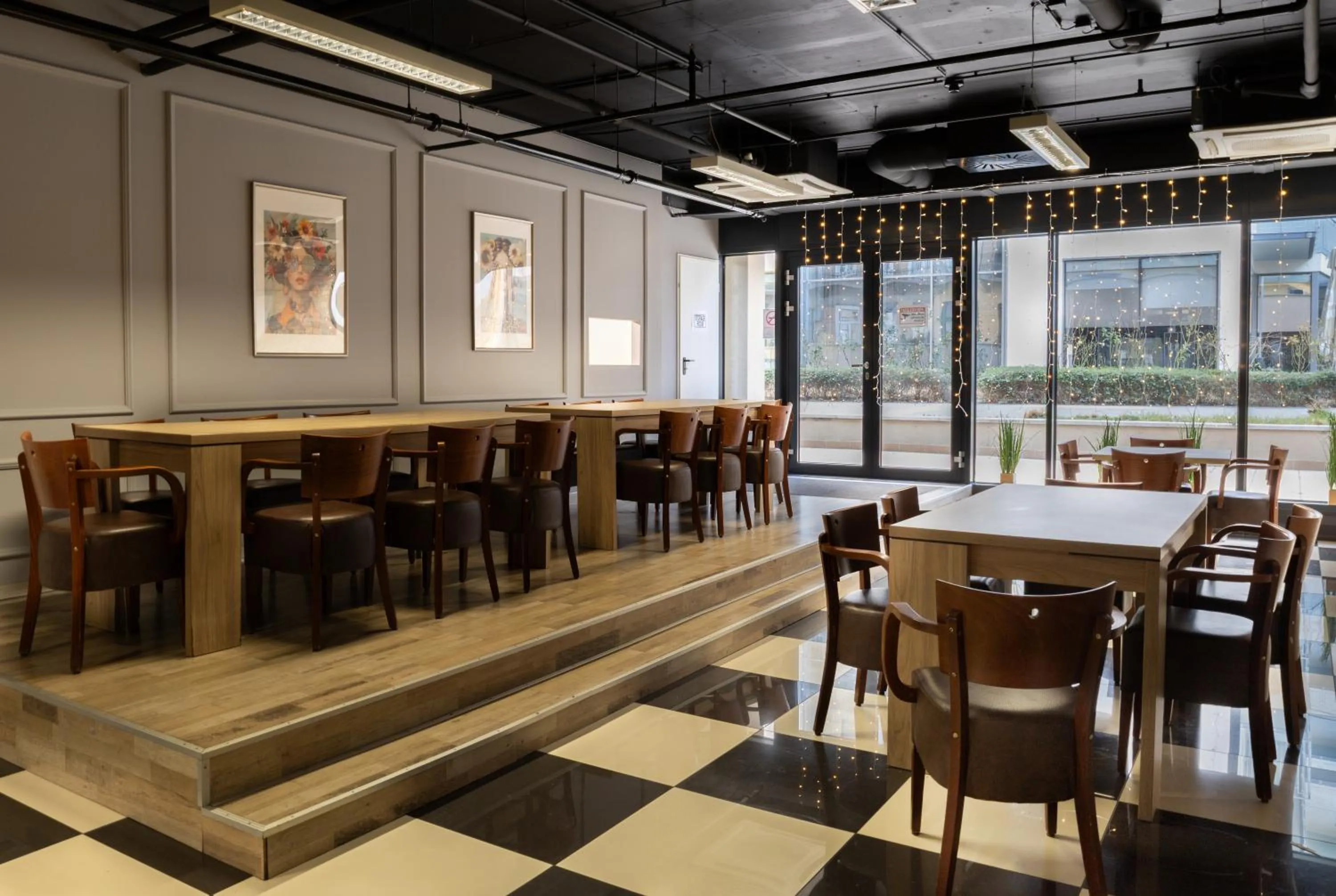 Di Verdi Imperial Hotel