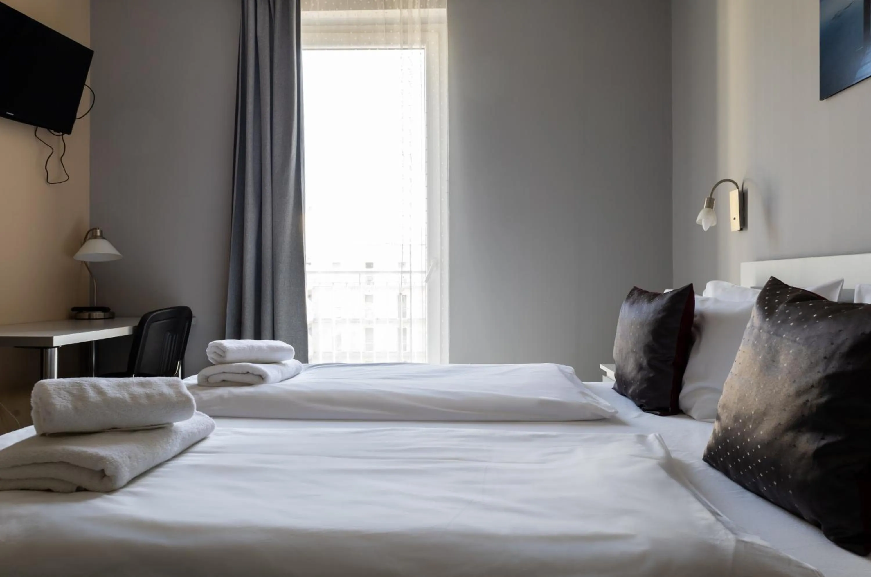 Bed in Di Verdi Imperial Hotel