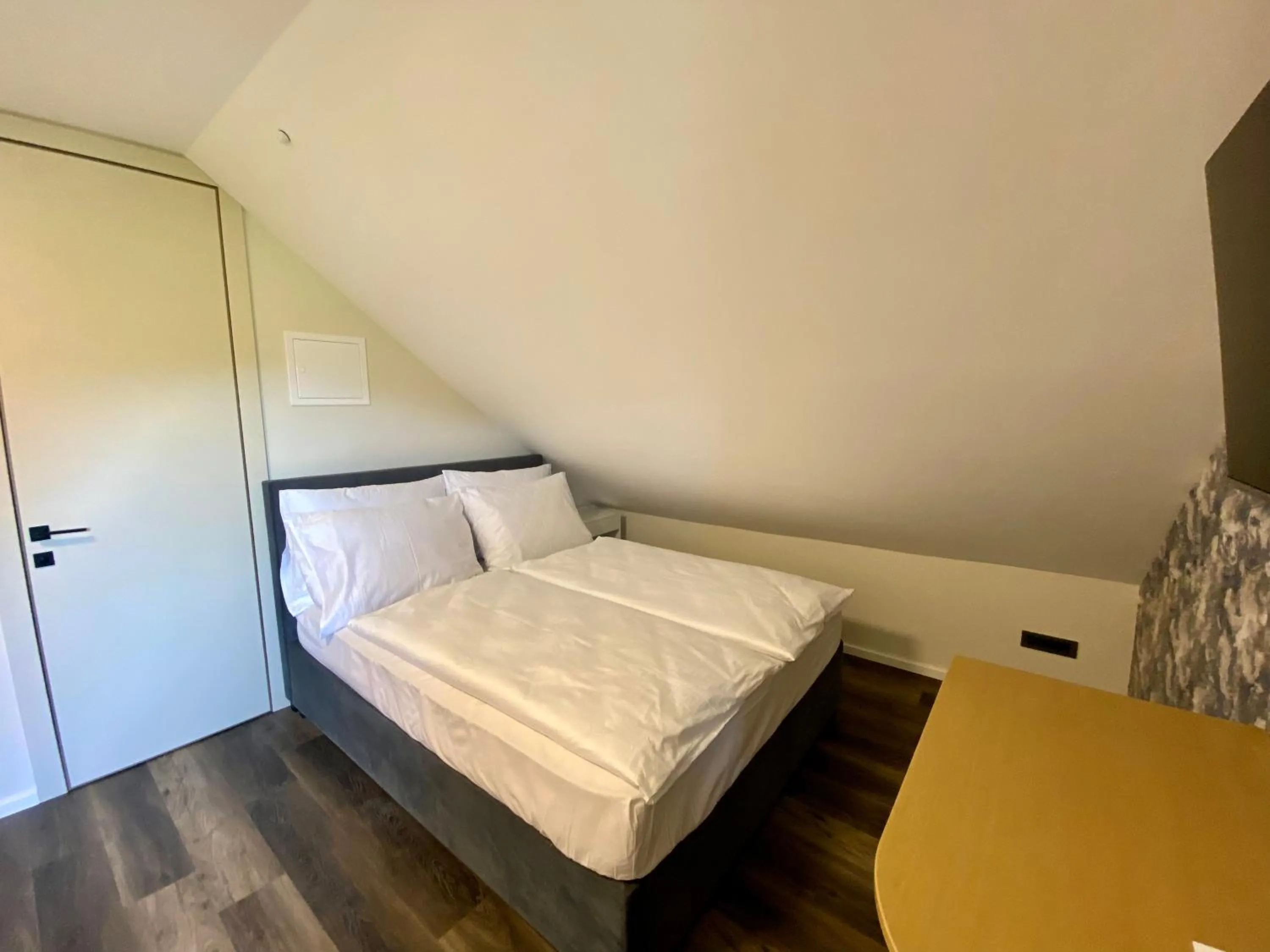 Bed in Boutique hotel ZBILJE