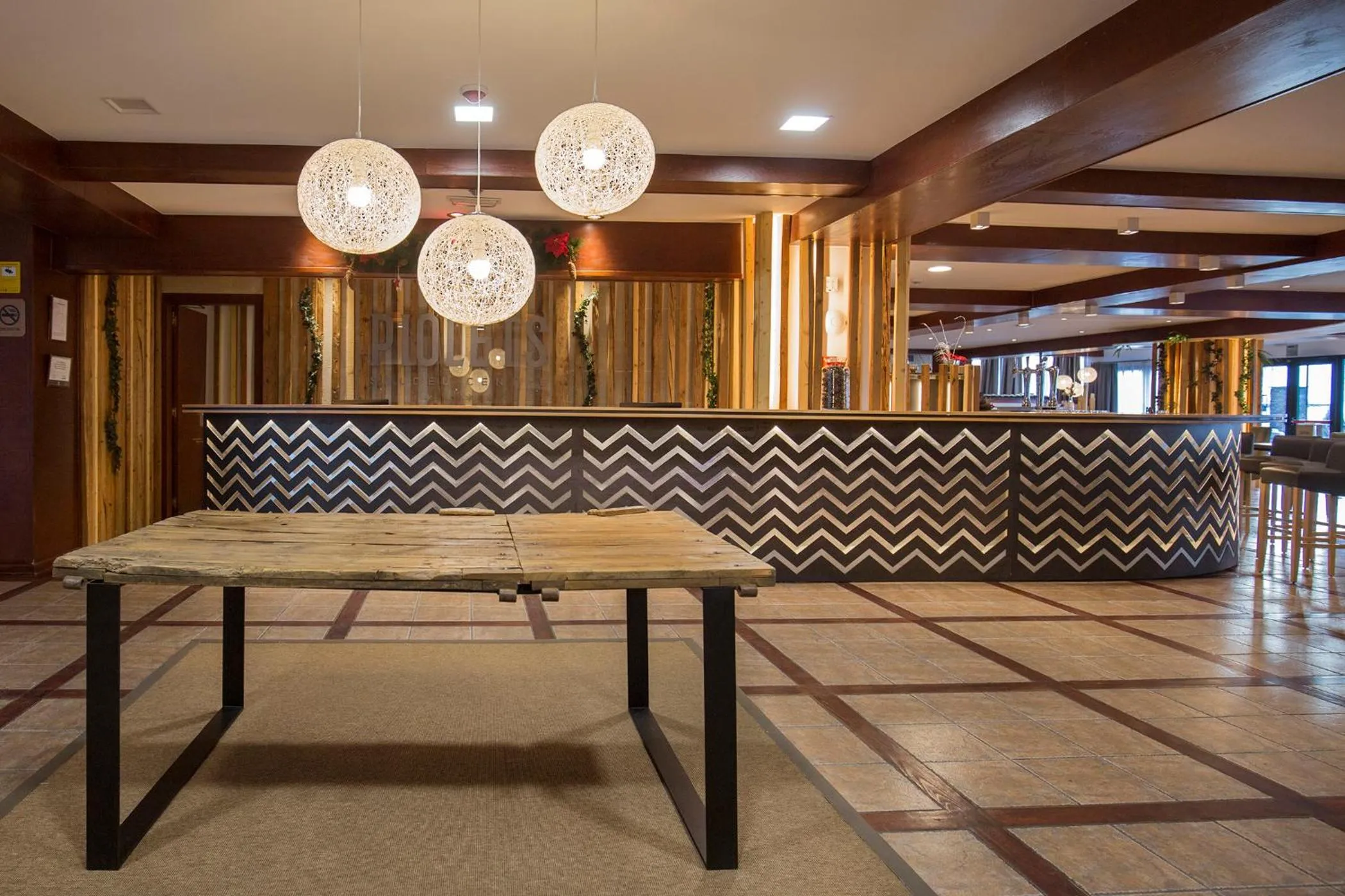 Lobby or reception in Hotel Piolets Soldeu Centre by Nexta