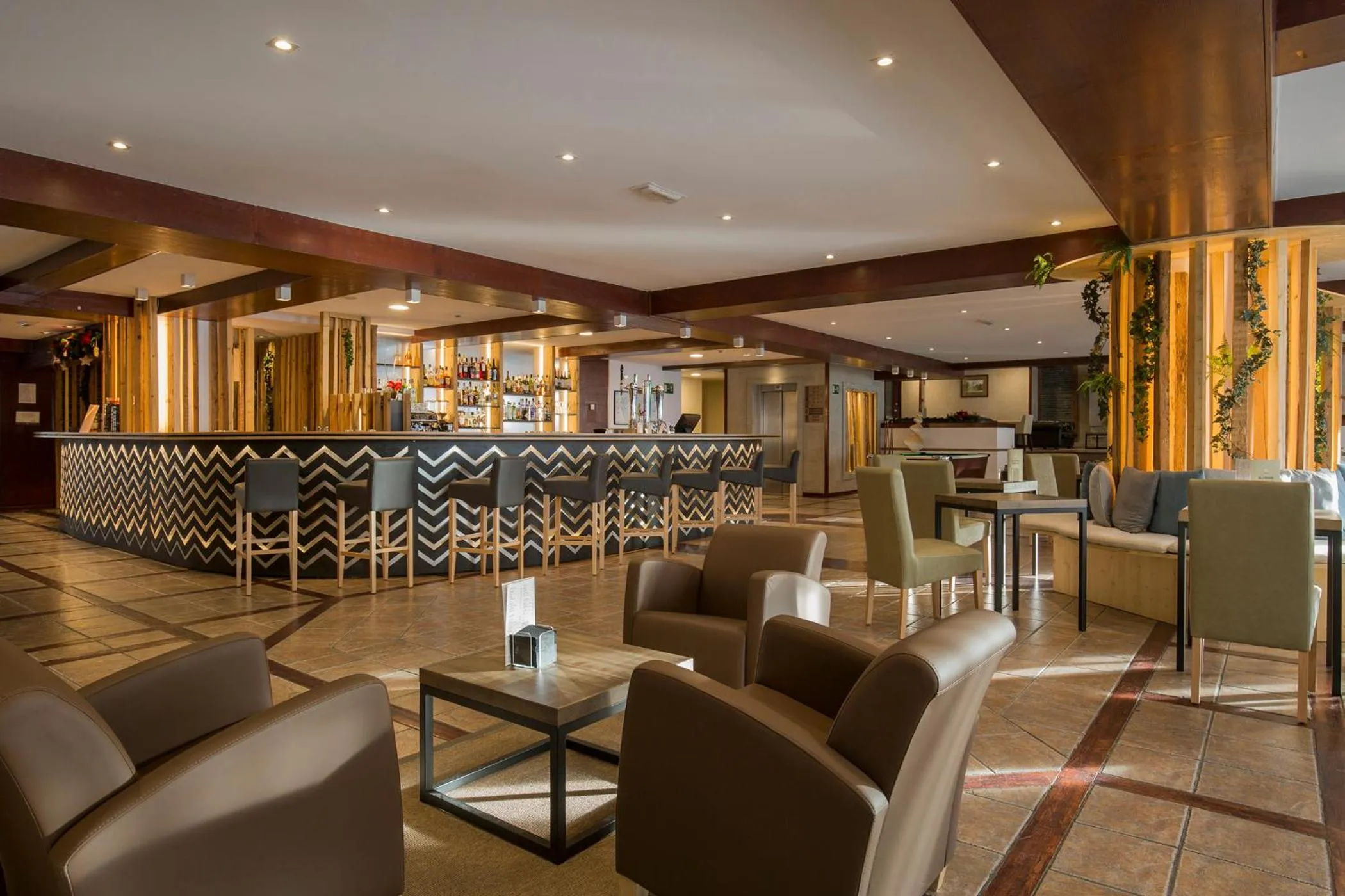 Restaurant/places to eat in Hotel Piolets Soldeu Centre by Nexta