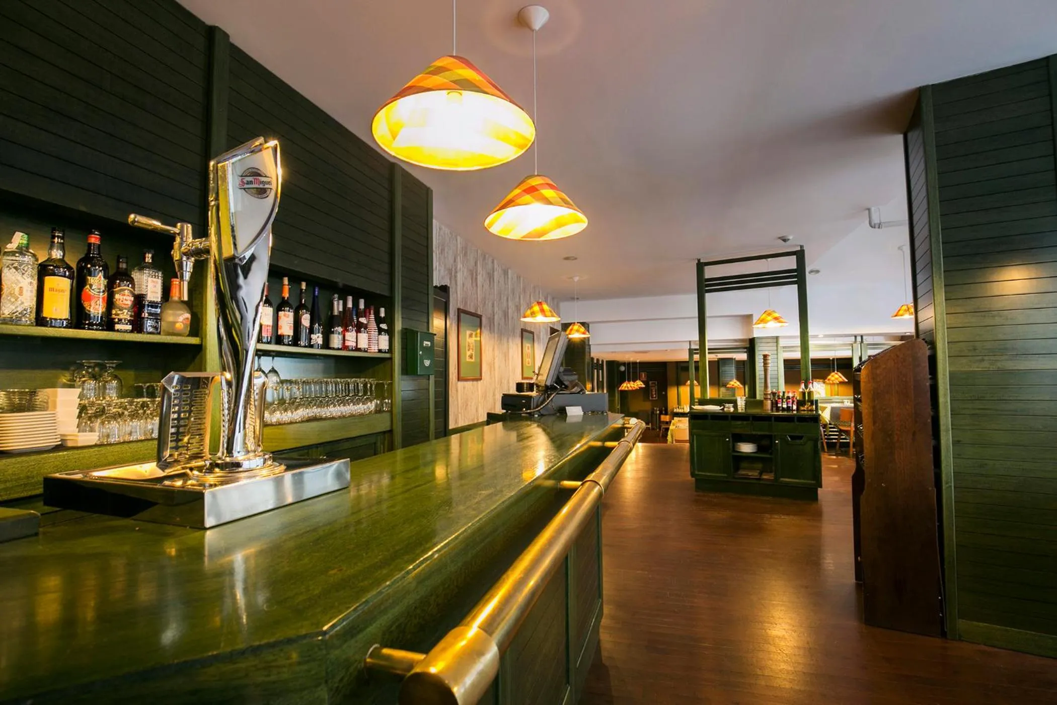 Restaurant/places to eat in Hotel Piolets Soldeu Centre by Nexta