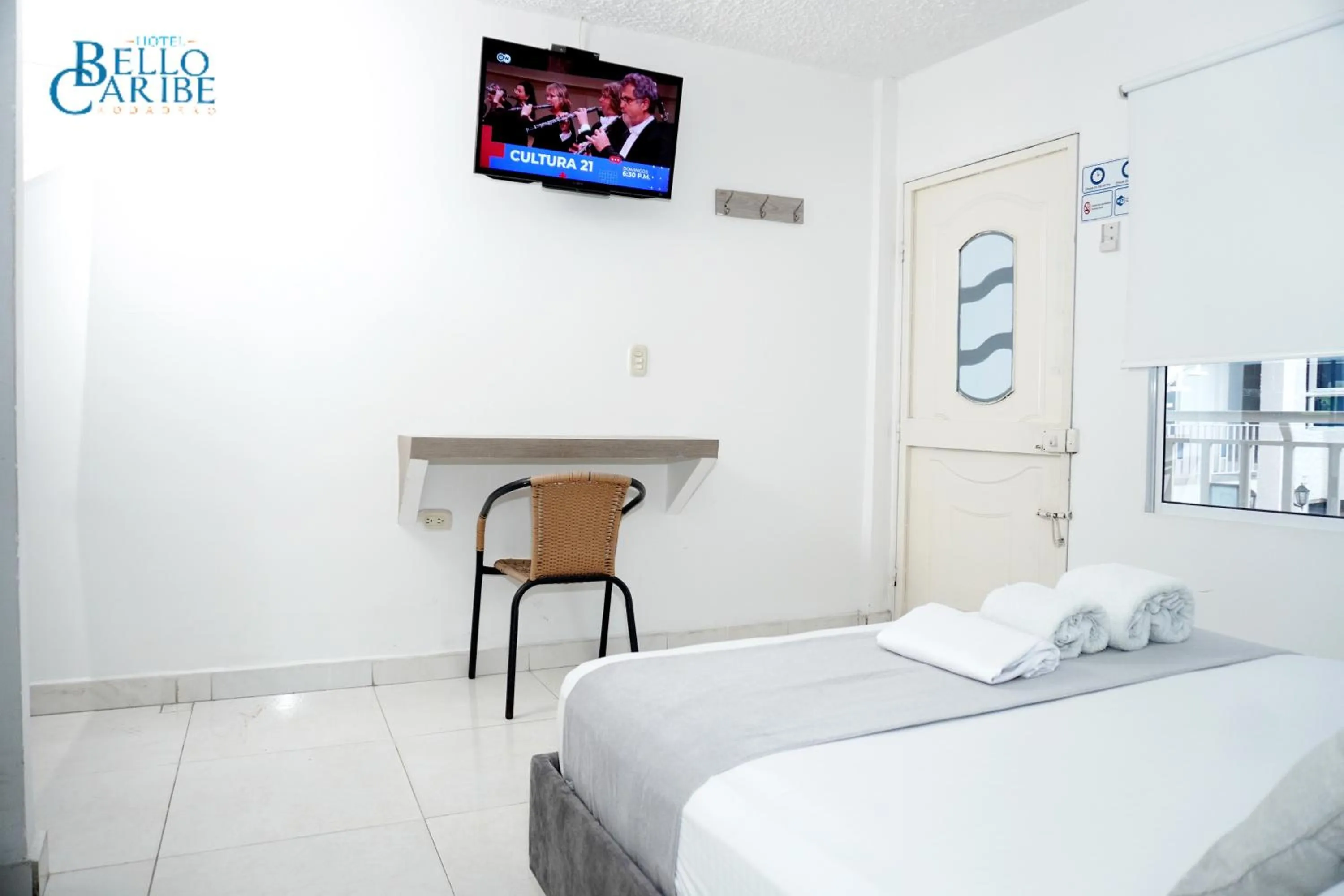 Photo of the whole room, Bed in Hotel Bello Caribe Rodadero