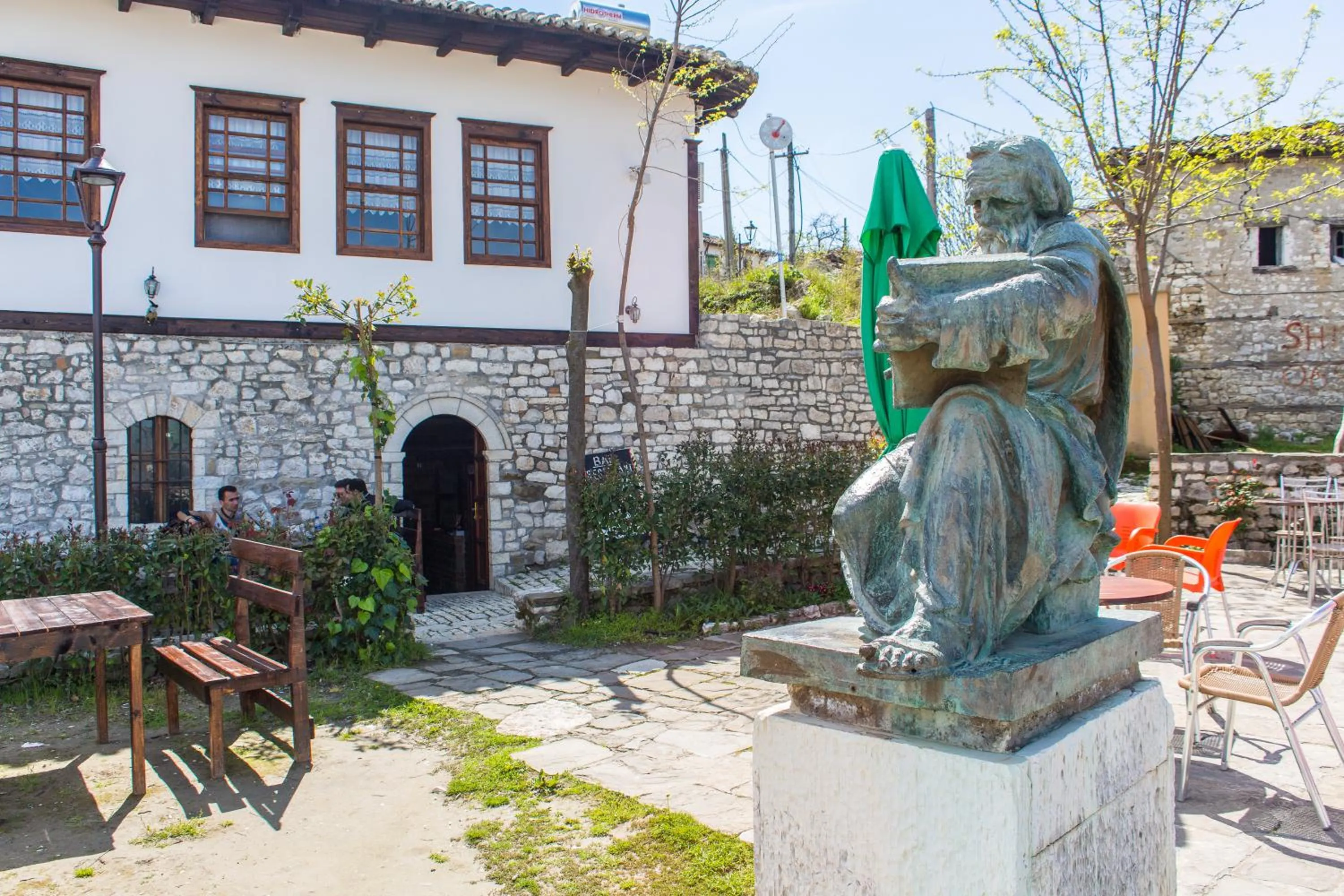 Lounge or bar in Hotel Kalaja