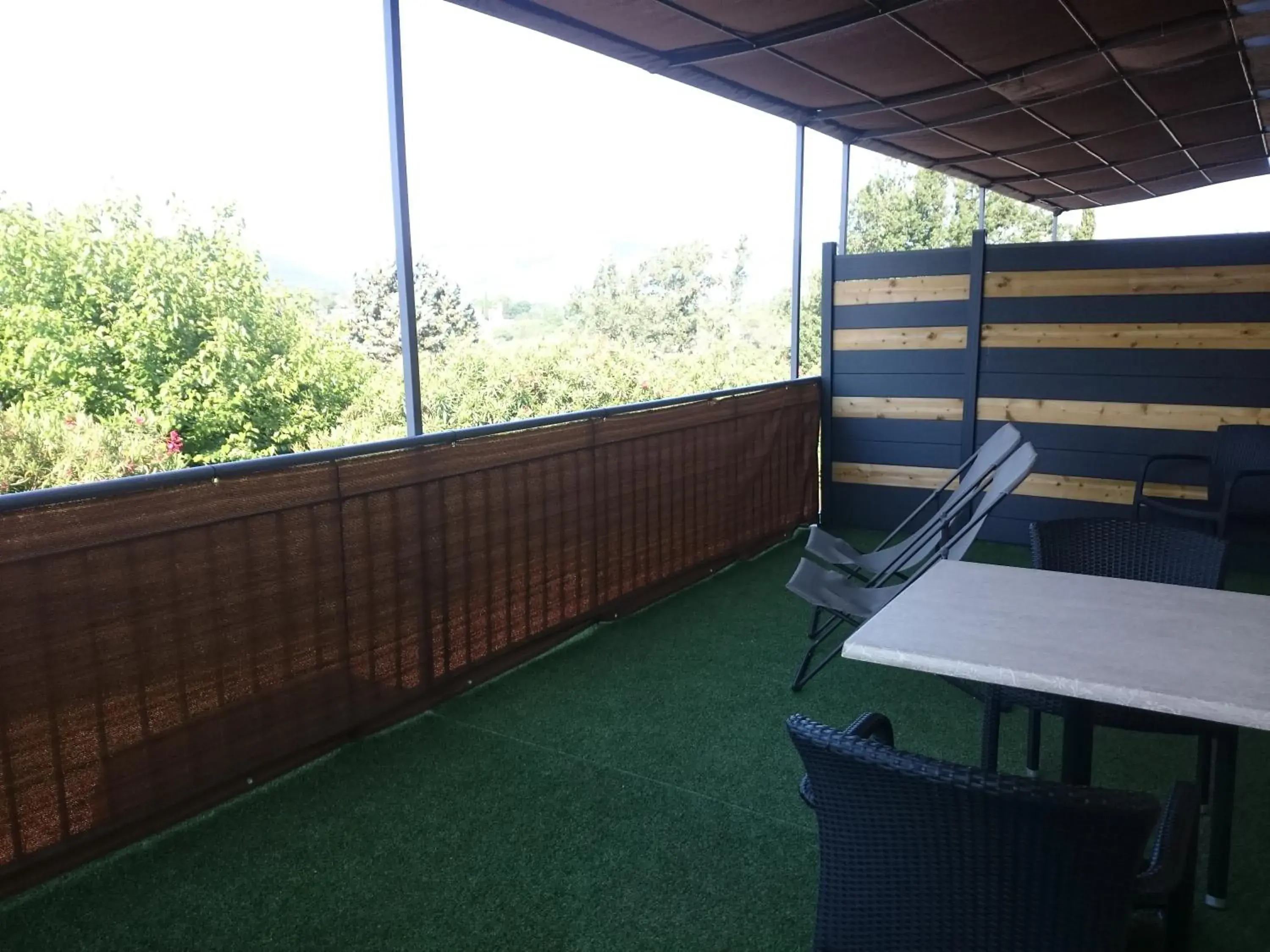 Twin Room with Mountain View in Au Relais Provencal Twin Room with Mountain View in Au Relais Provencal