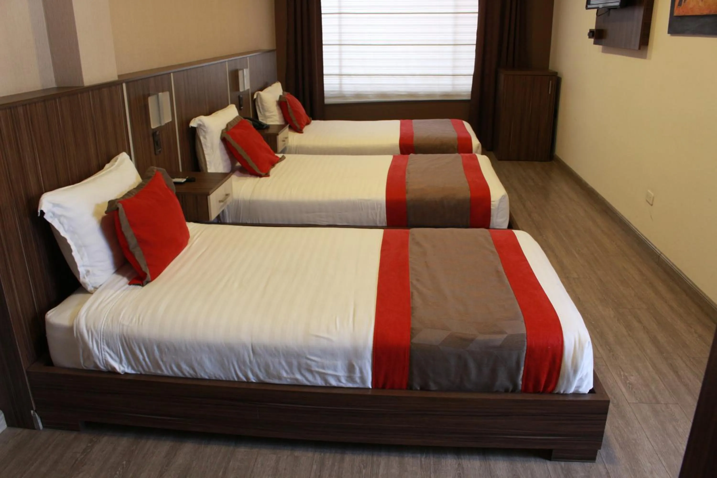 Photo of the whole room, Bed in Hotel Santiago de Compostella Suites
