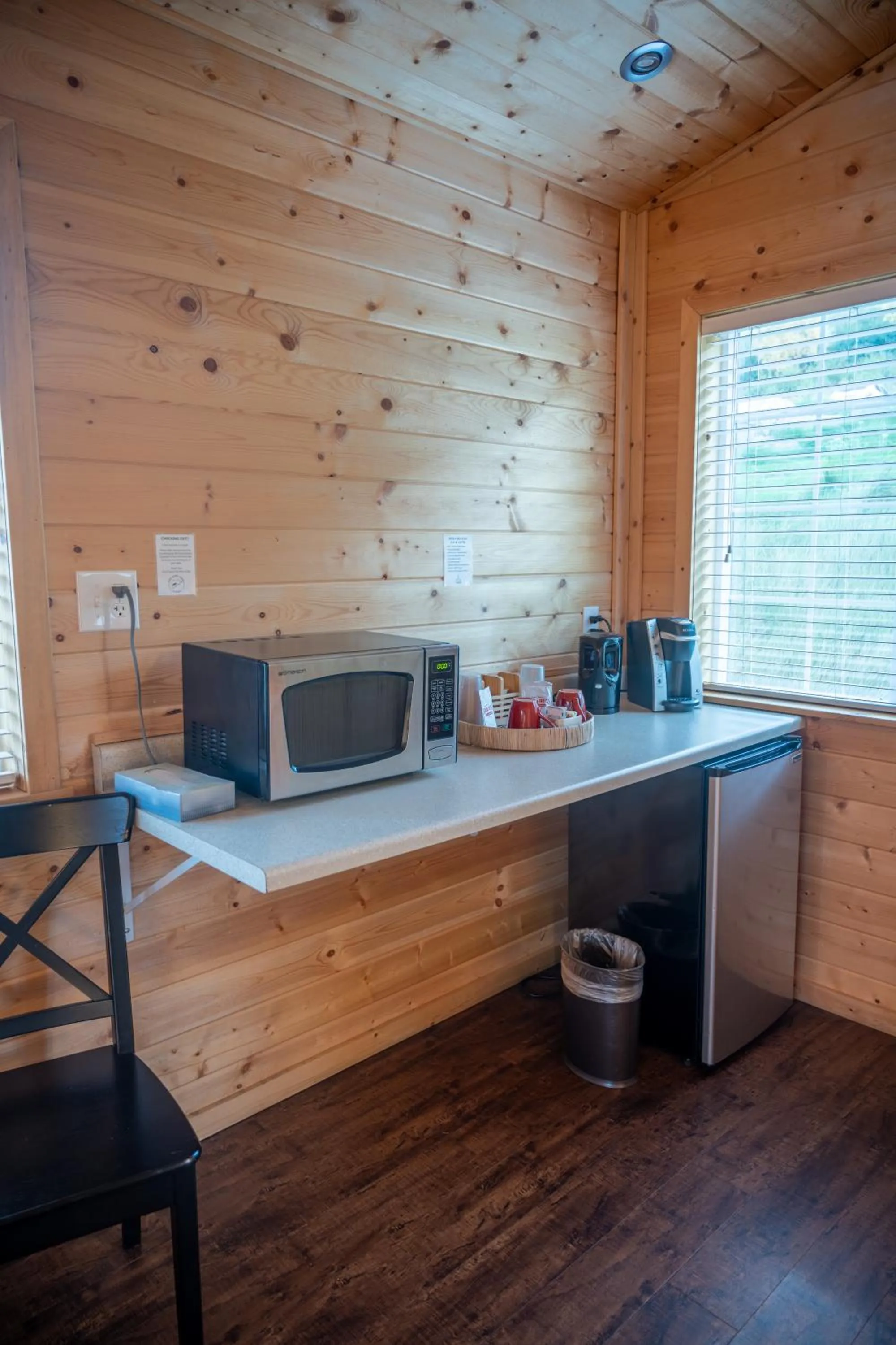 Coffee/tea facilities in Alaska Glacier Lodge