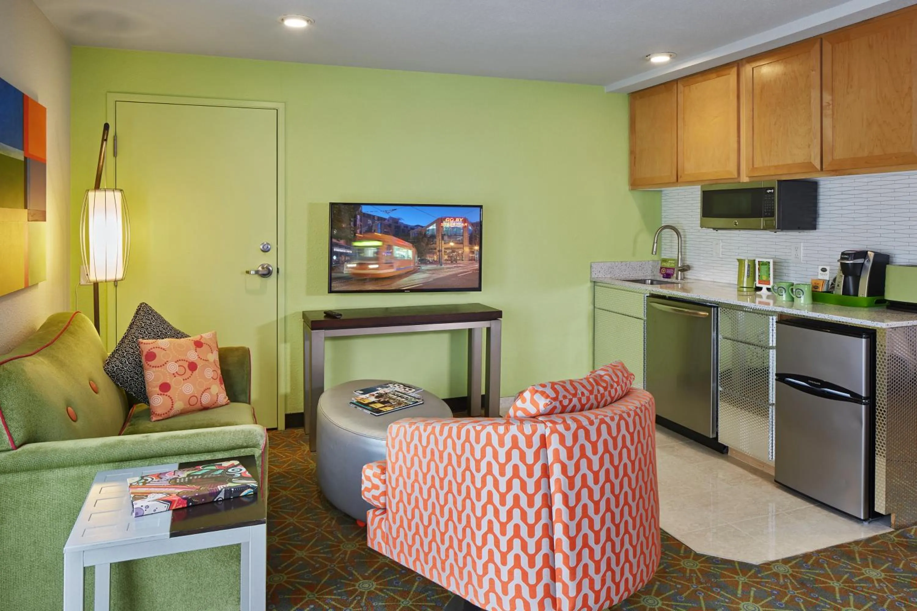 TV and multimedia in Inn at Northrup Station