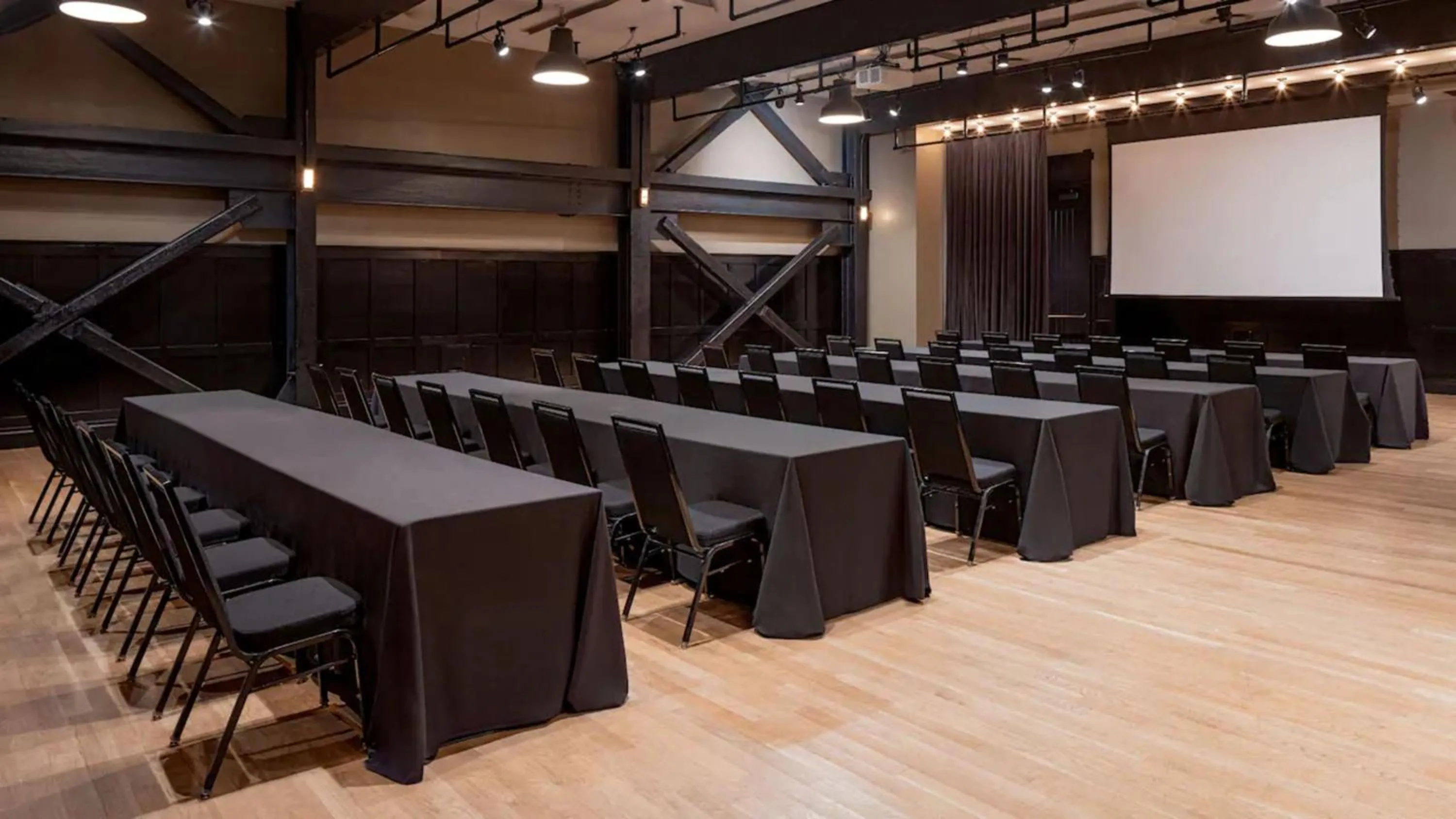 Meeting/conference room in The Barnett, part of JdV by Hyatt