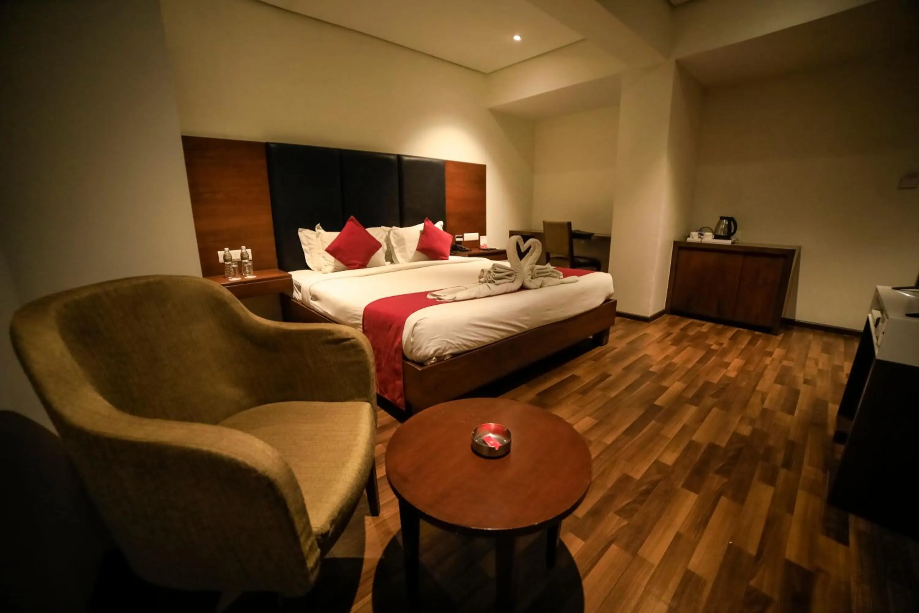 Bed in Hotel German Palace Near to Airport