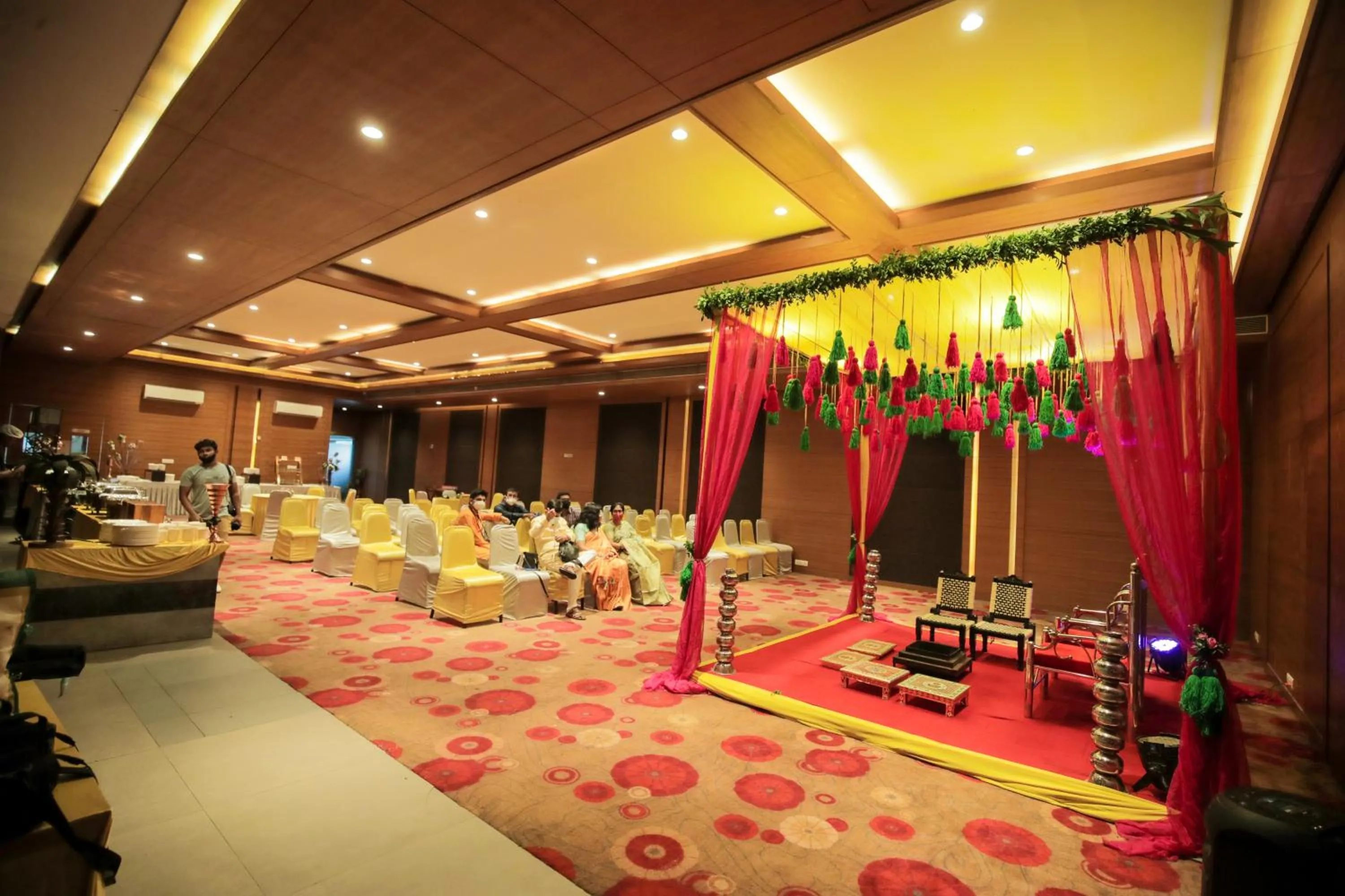 Banquet/Function facilities in Hotel German Palace Near to Airport