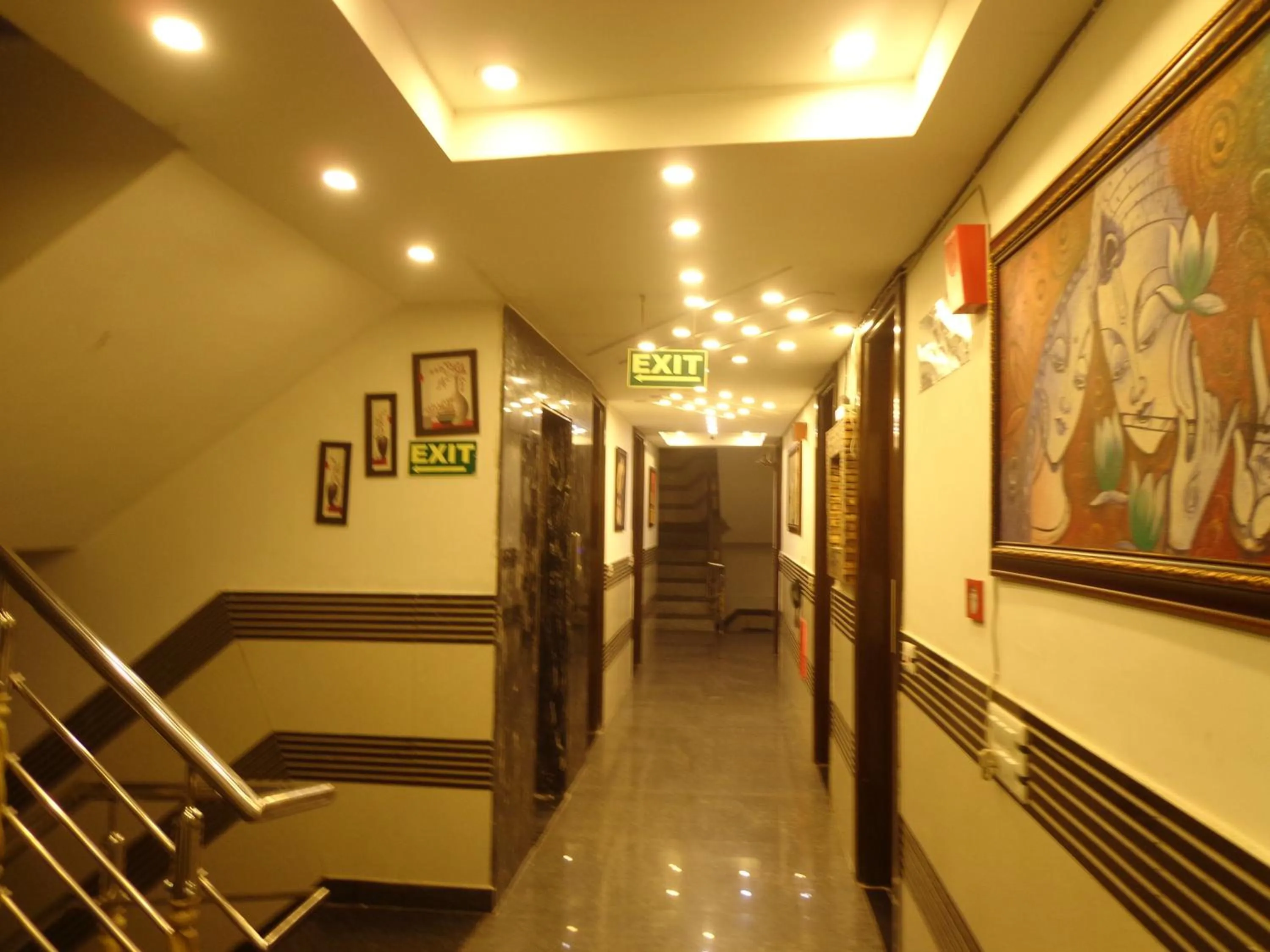 Lobby or reception in NEW RANOVATED Hotel Station View Opposite New Delhi Railway