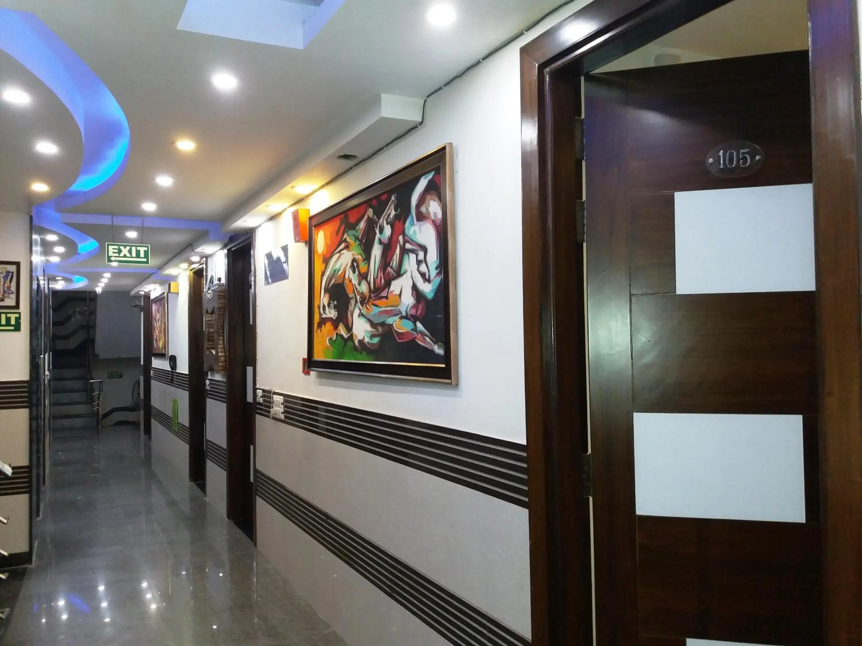 Lobby or reception in NEW RANOVATED Hotel Station View Opposite New Delhi Railway