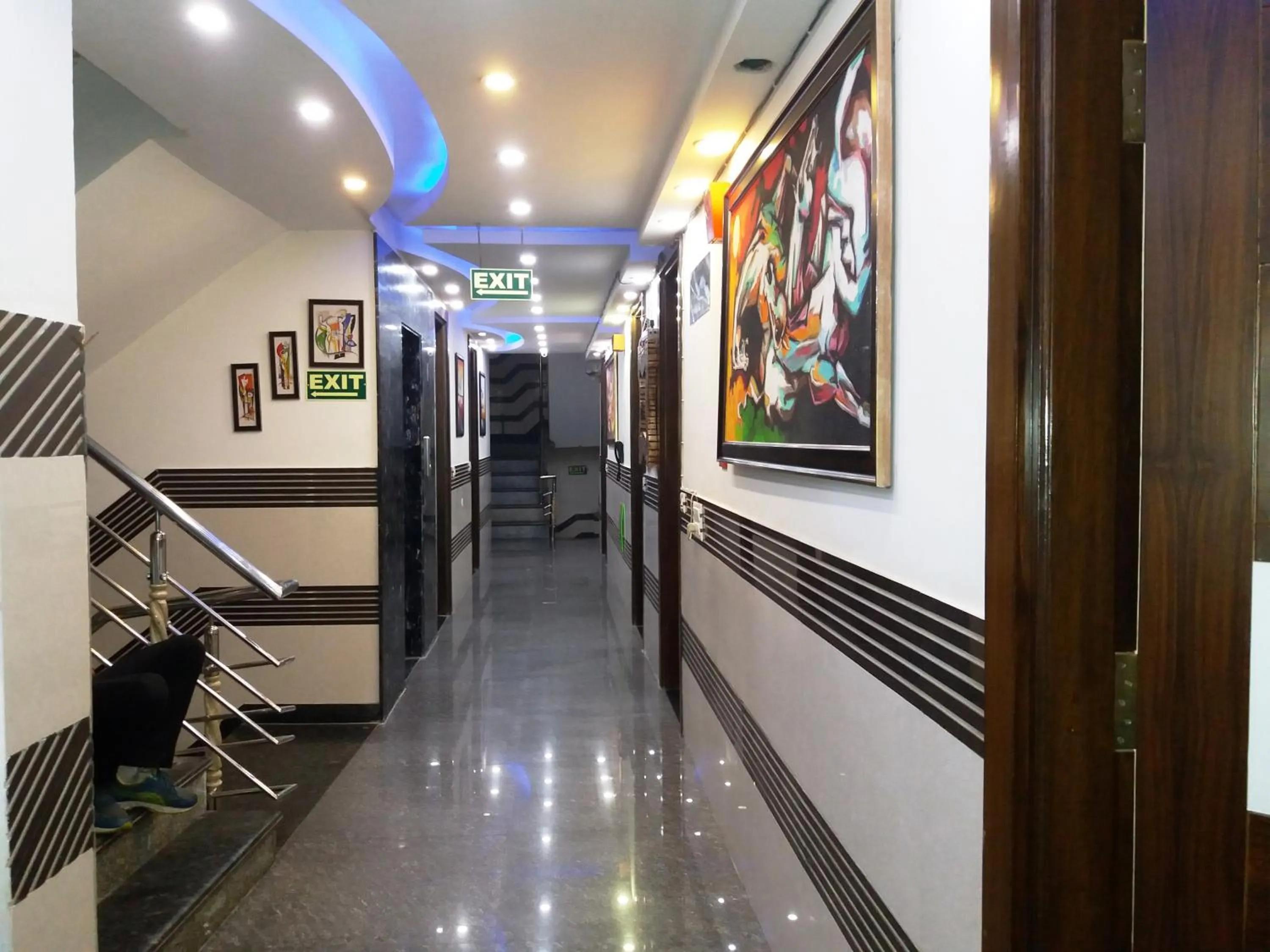 Lobby or reception in NEW RANOVATED Hotel Station View Opposite New Delhi Railway